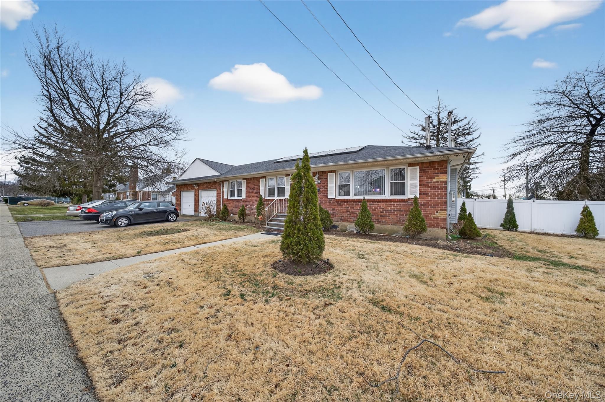 #3 photo, 650 Northern Parkway, 長島 Uniondale , NY 11553