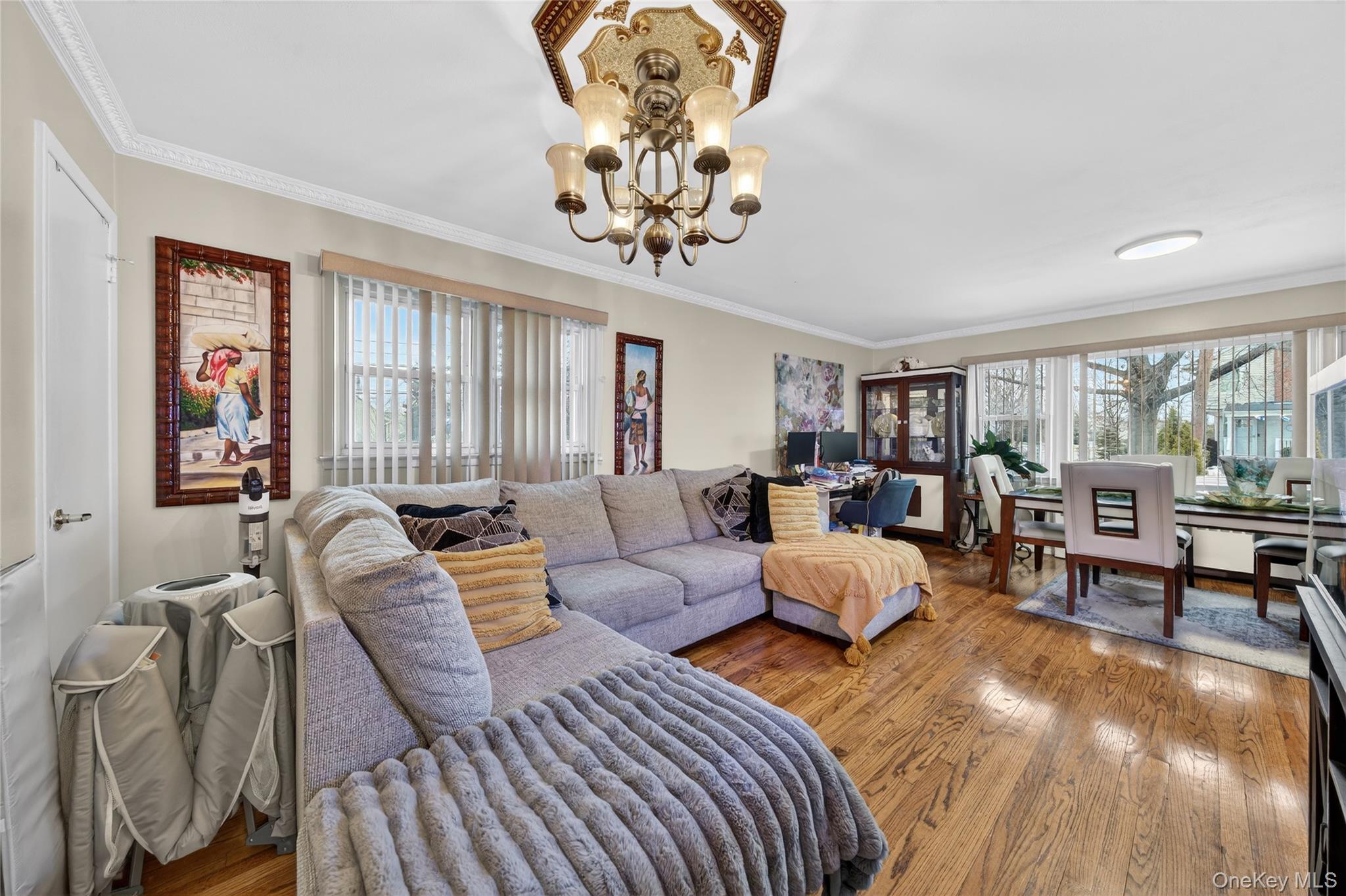 #8 photo, 650 Northern Parkway, 長島 Uniondale , NY 11553