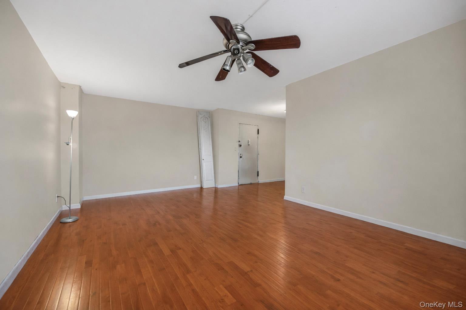 #8 photo, 5700 Arlington Avenue, הברונקס Bronx , NY 10471