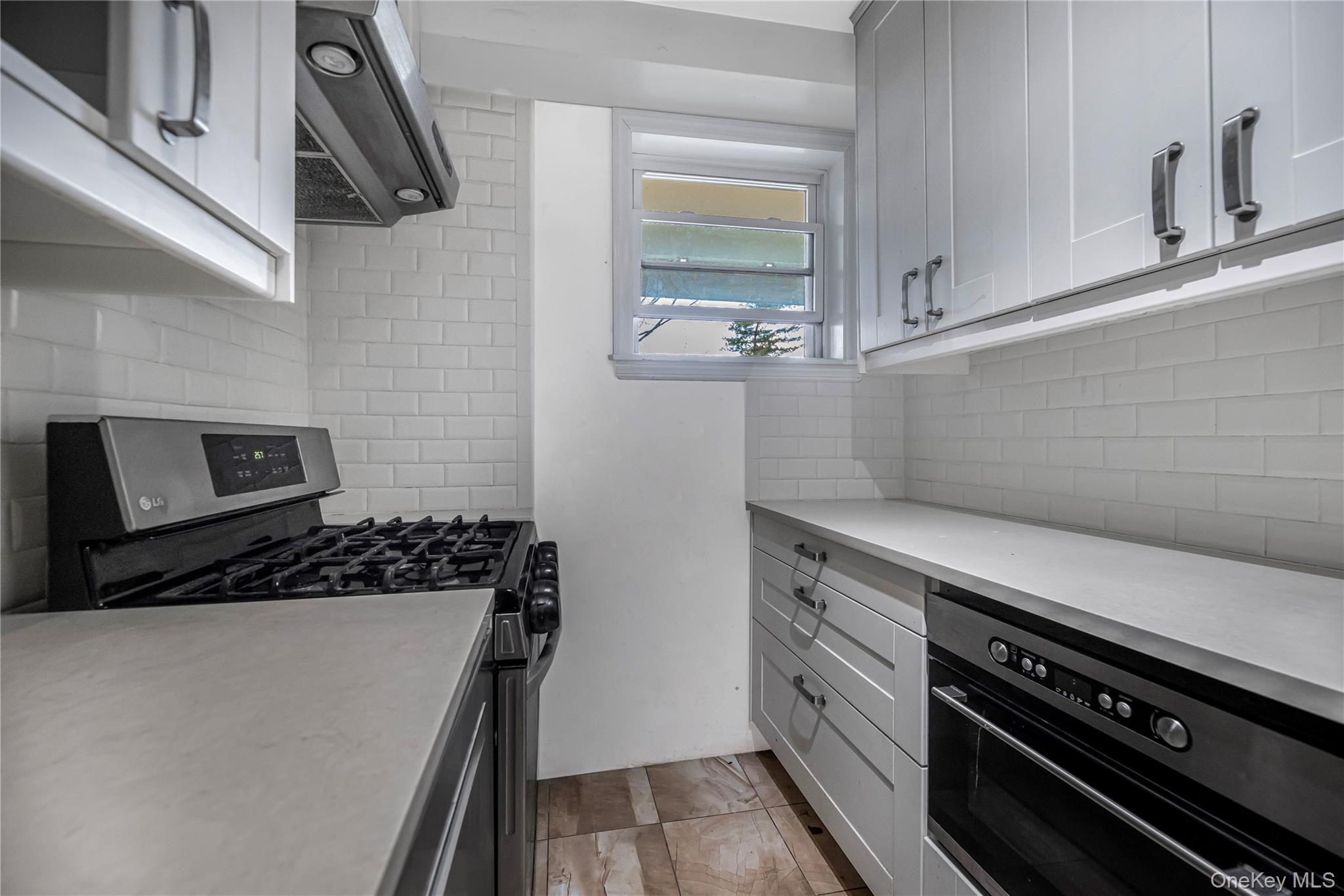 #9 photo, 5700 Arlington Avenue, הברונקס Bronx , NY 10471