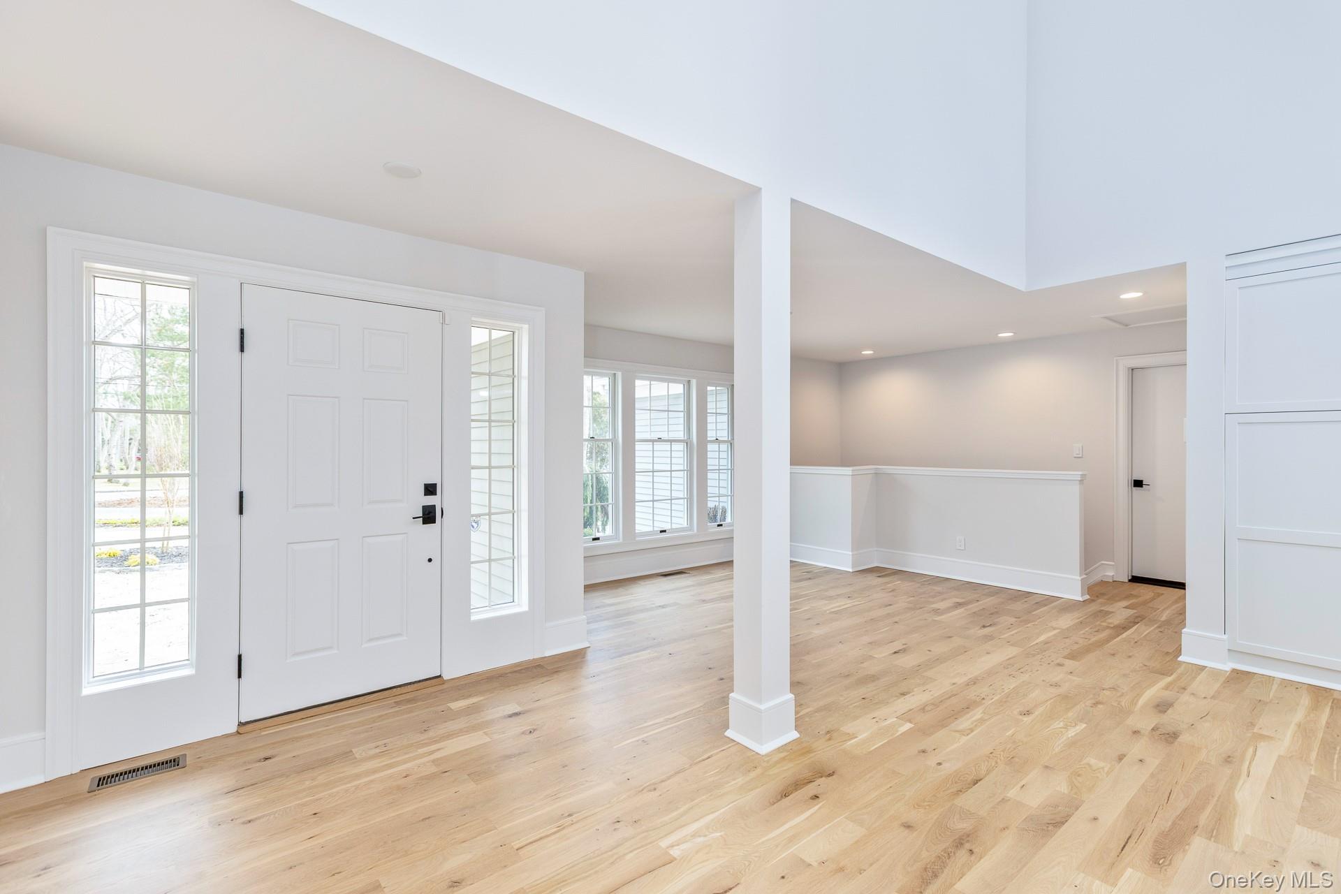 #2 photo, 31 Windwood Court, Westhampton , NY 11977