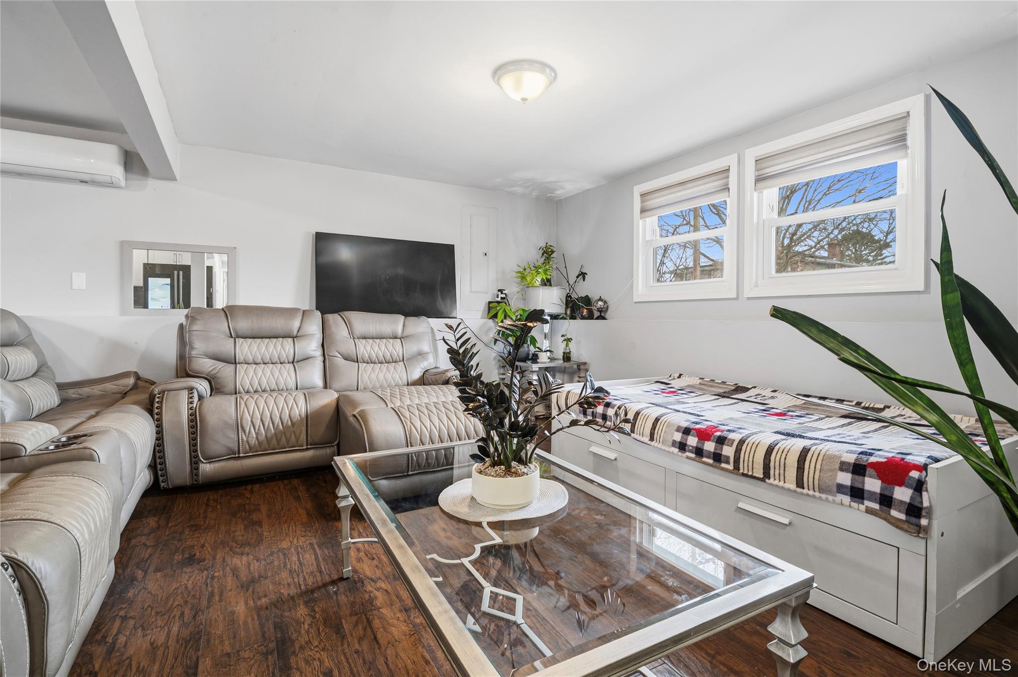 #9 photo, 568 Centerwood Street, 东长岛 West Babylon , NY 11704