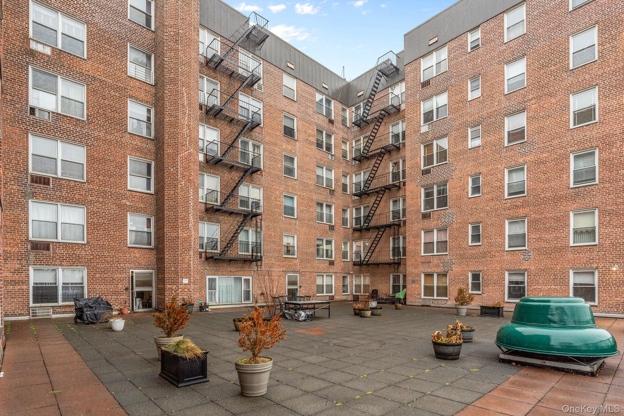 #10 photo, 50 Fort Place, स्टेटन द्वीप Staten Island , NY 10301