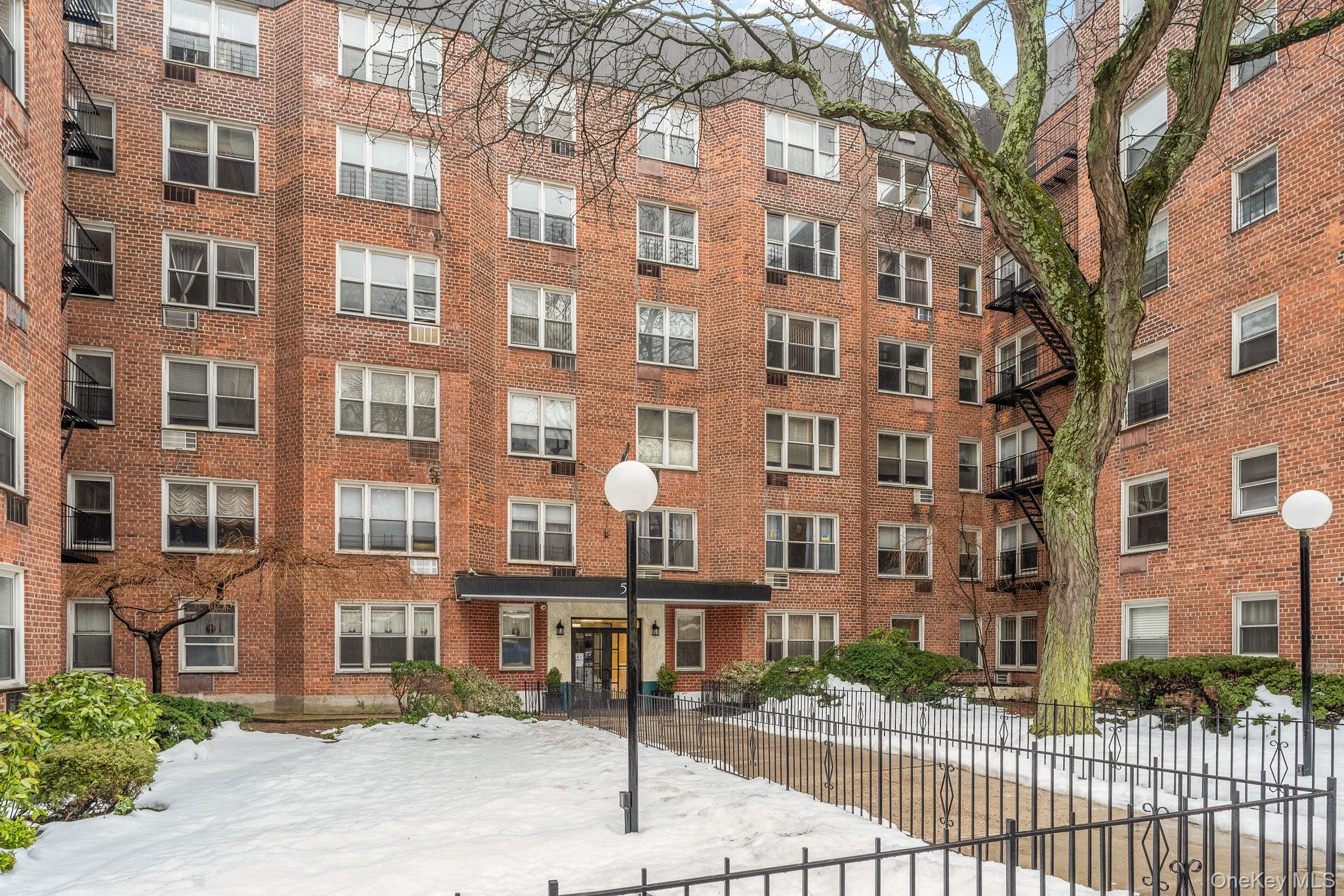 #2 photo, 50 Fort Place, स्टेटन द्वीप Staten Island , NY 10301