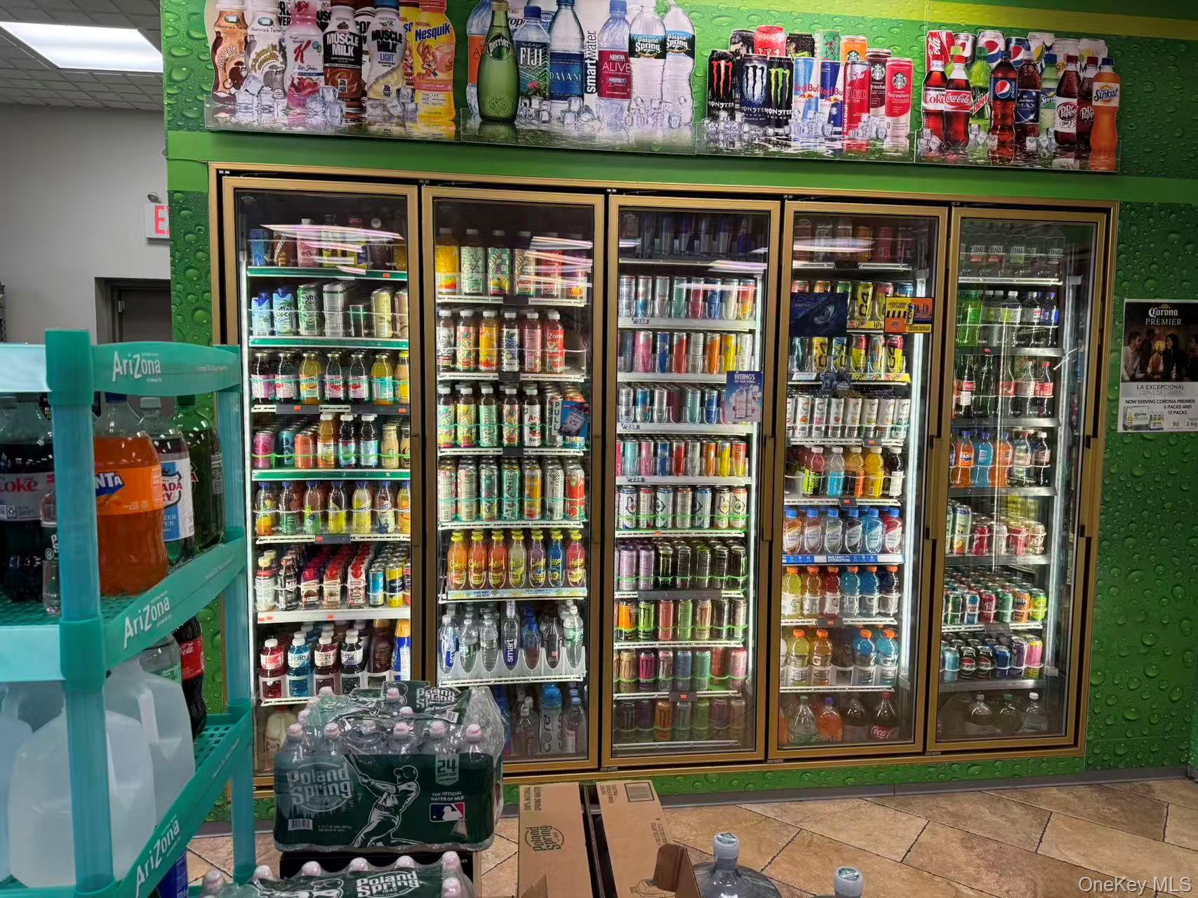 #3 photo, 367 Sunrise Highway, מחוז סאפוק West Babylon , NY 11704