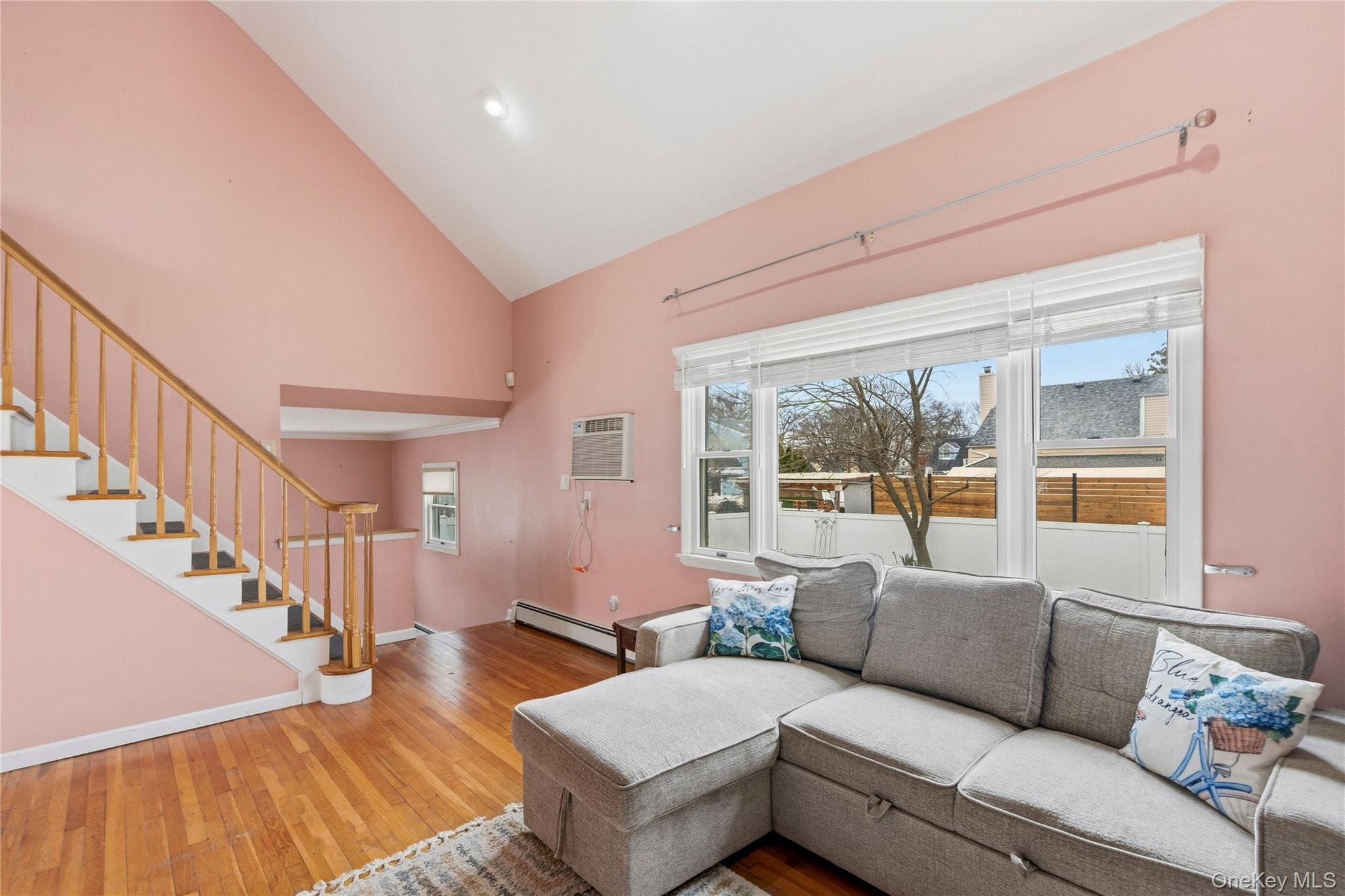 #7 photo, 299 28th Street, 東長島 Copiague , NY 11726