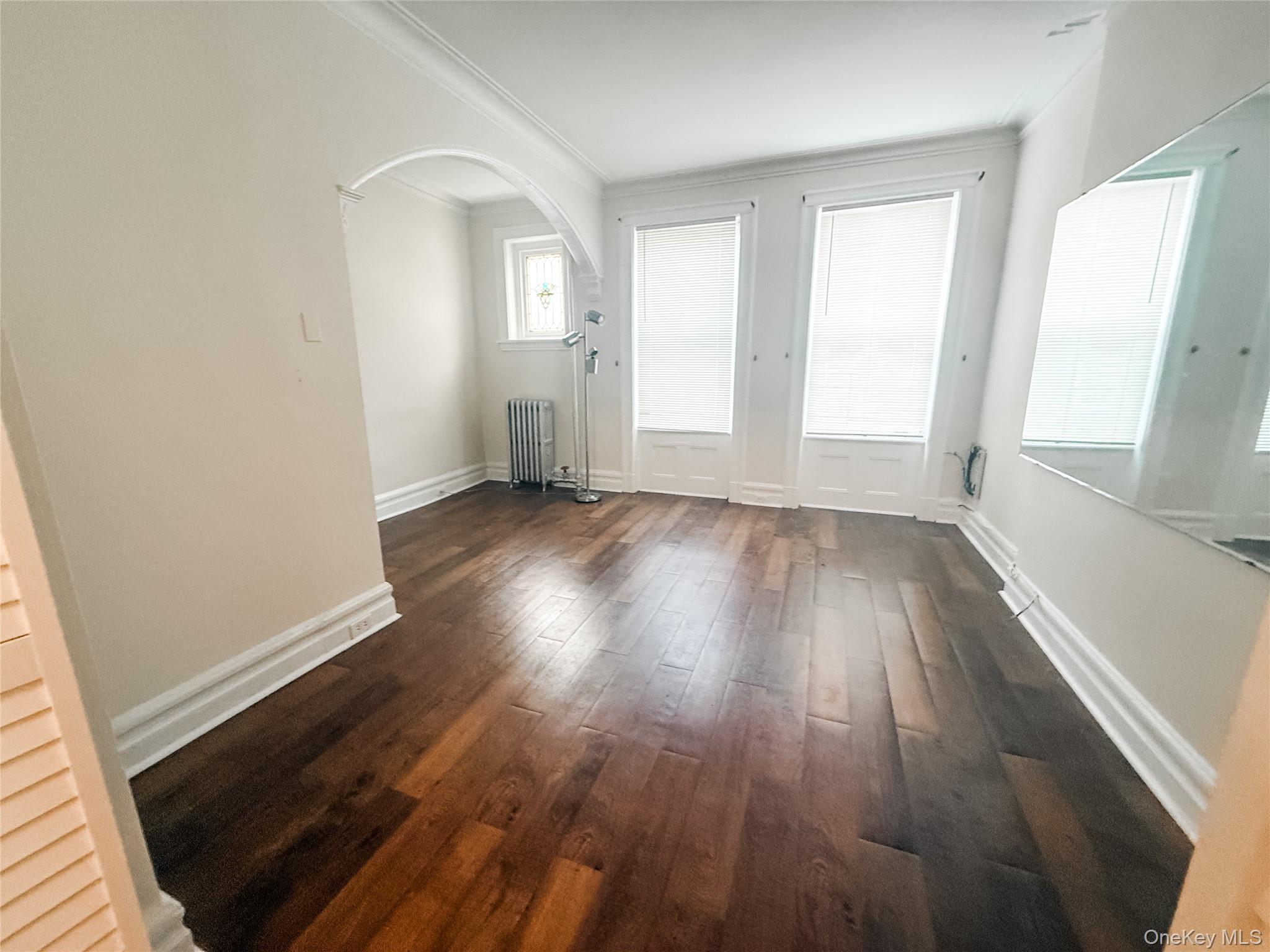 #14 photo, 22-14 120th Street, 皇后區 College Point , NY 11356