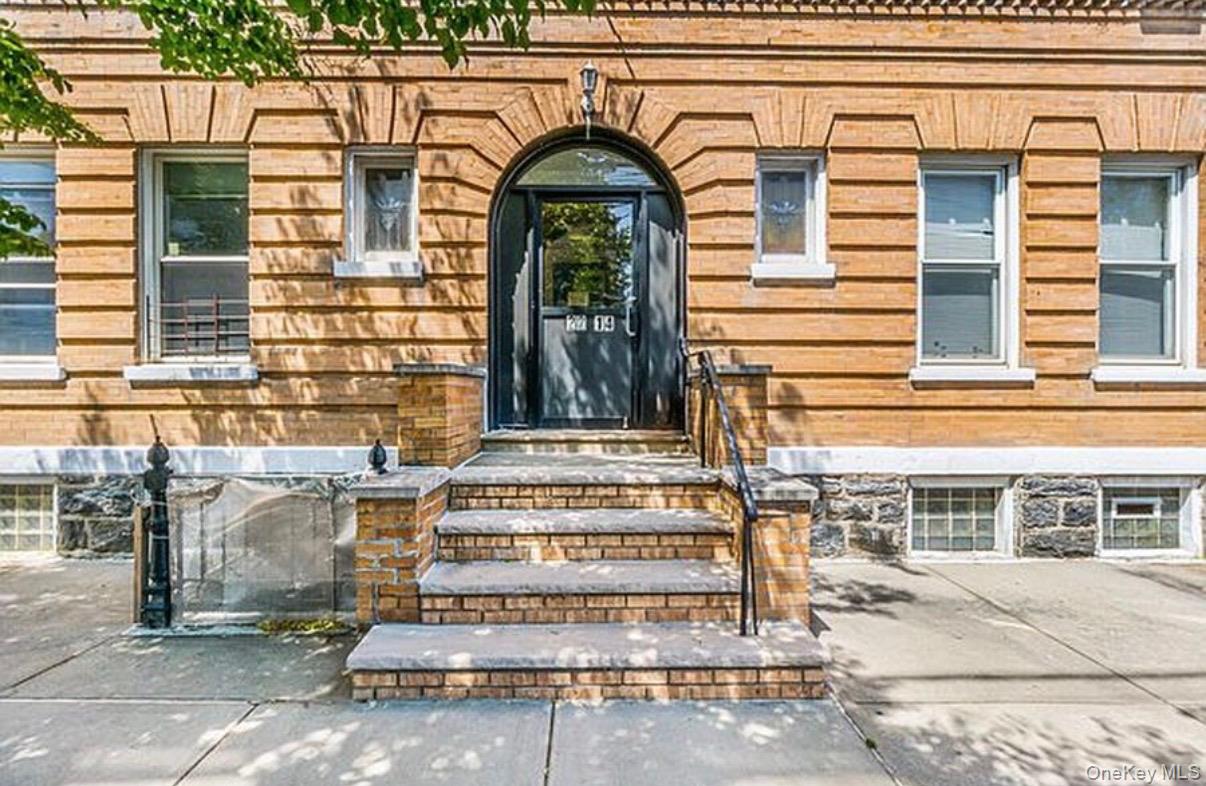 #2 photo, 22-14 120th Street, 皇后區 College Point , NY 11356