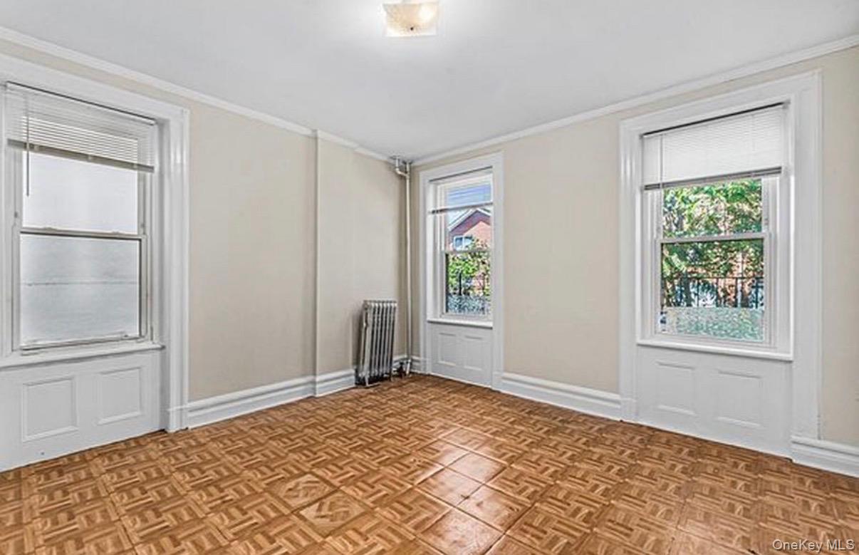 #7 photo, 22-14 120th Street, 皇后區 College Point , NY 11356