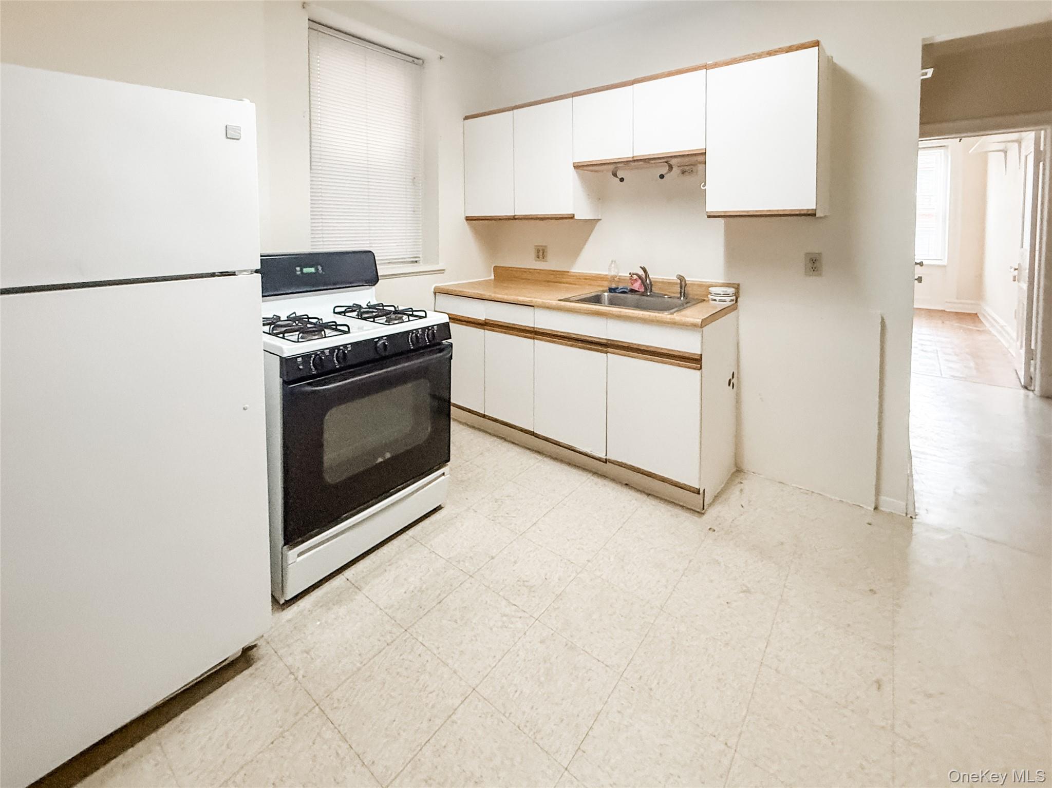 #9 photo, 22-14 120th Street, 皇后區 College Point , NY 11356