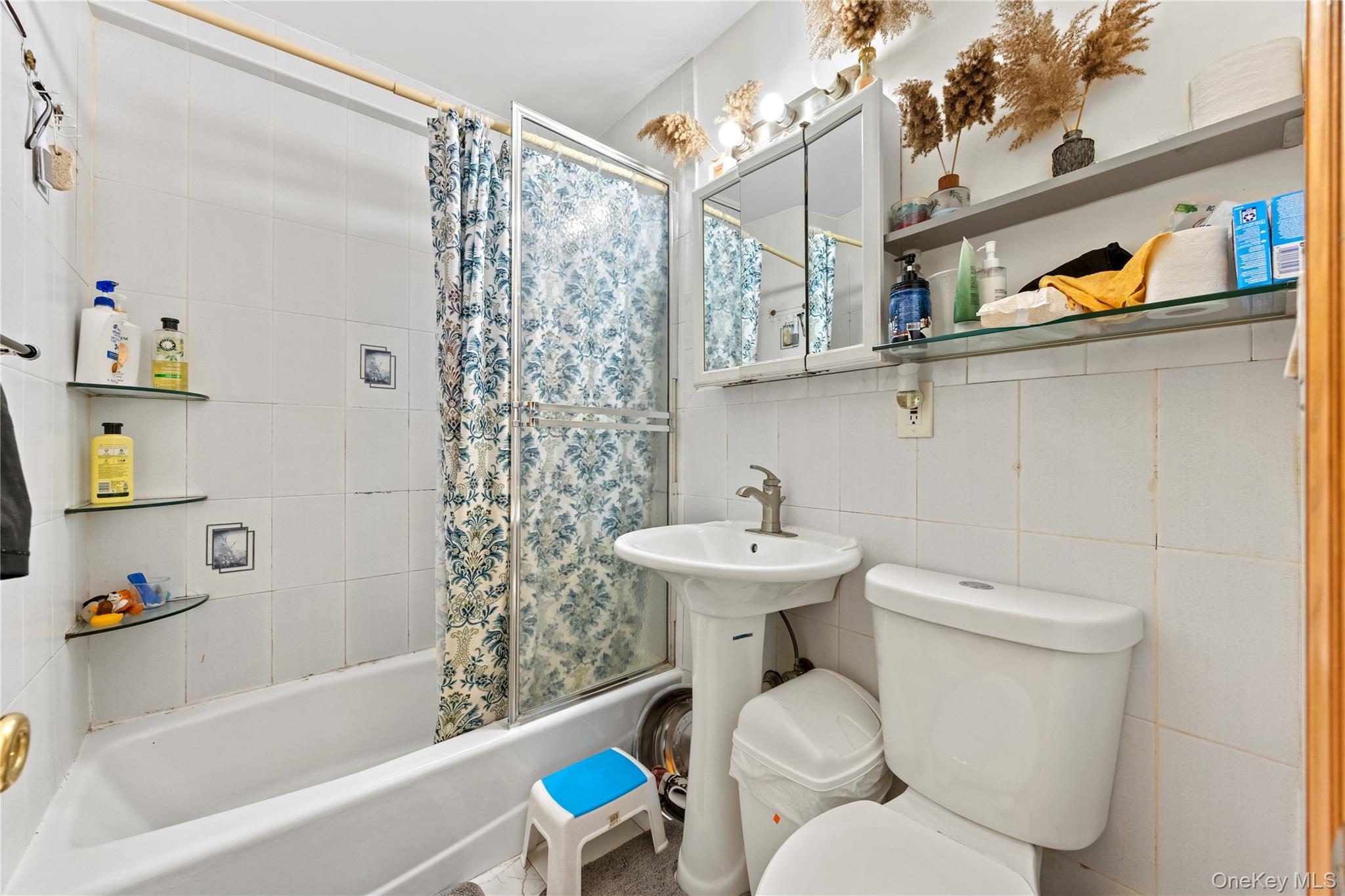 #4 photo, 13006 58th Road, कुईंस Flushing , NY 11355