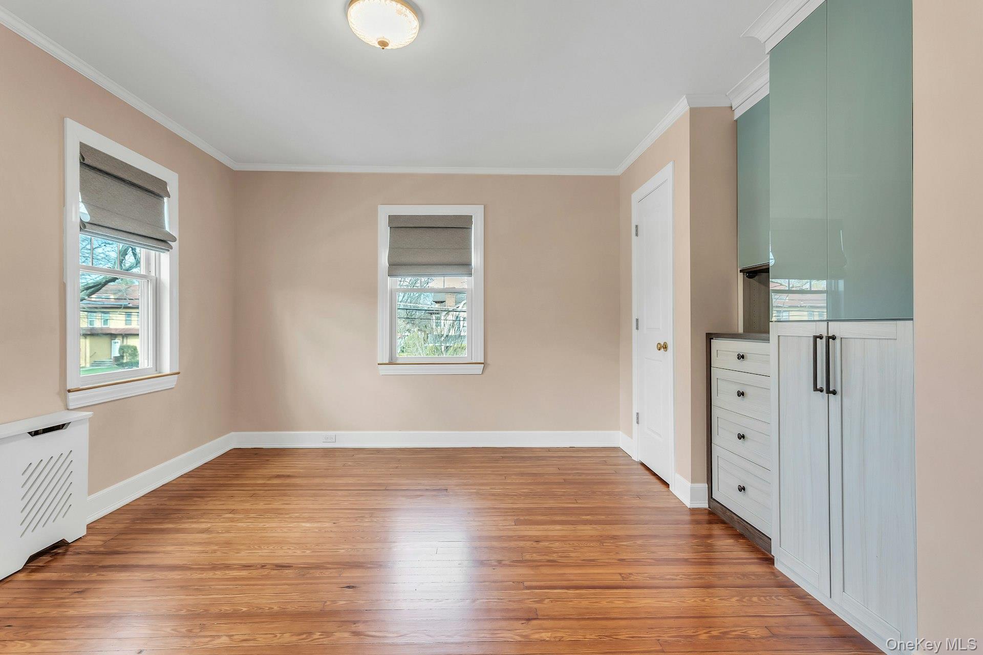 #20 photo, 85 Violet Avenue, Floral Park , NY 11001