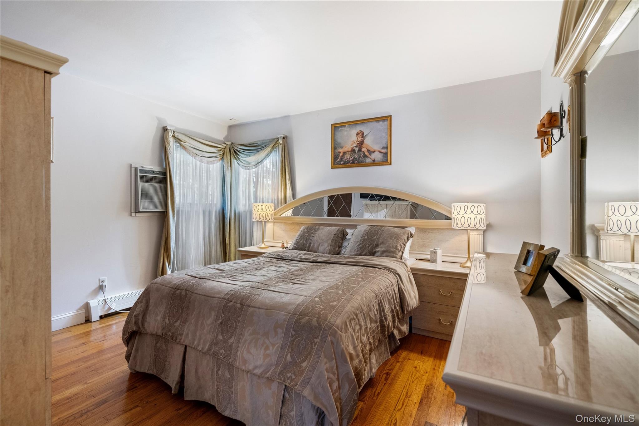 #20 photo, 25 State Place, Huntington , NY 11743