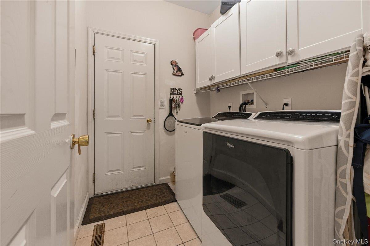 #11 photo, 11 Island Trail, Mount Sinai , NY 11766