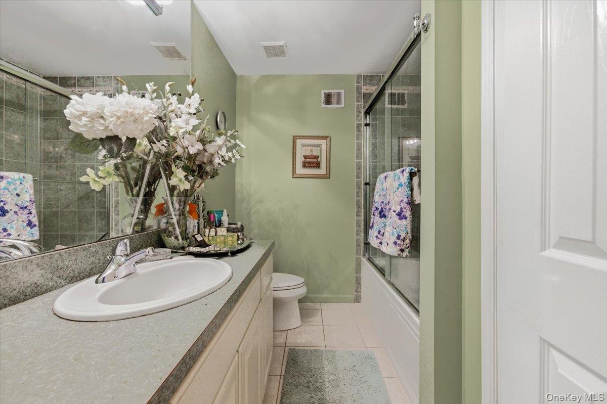 #14 photo, 11 Island Trail, Mount Sinai , NY 11766