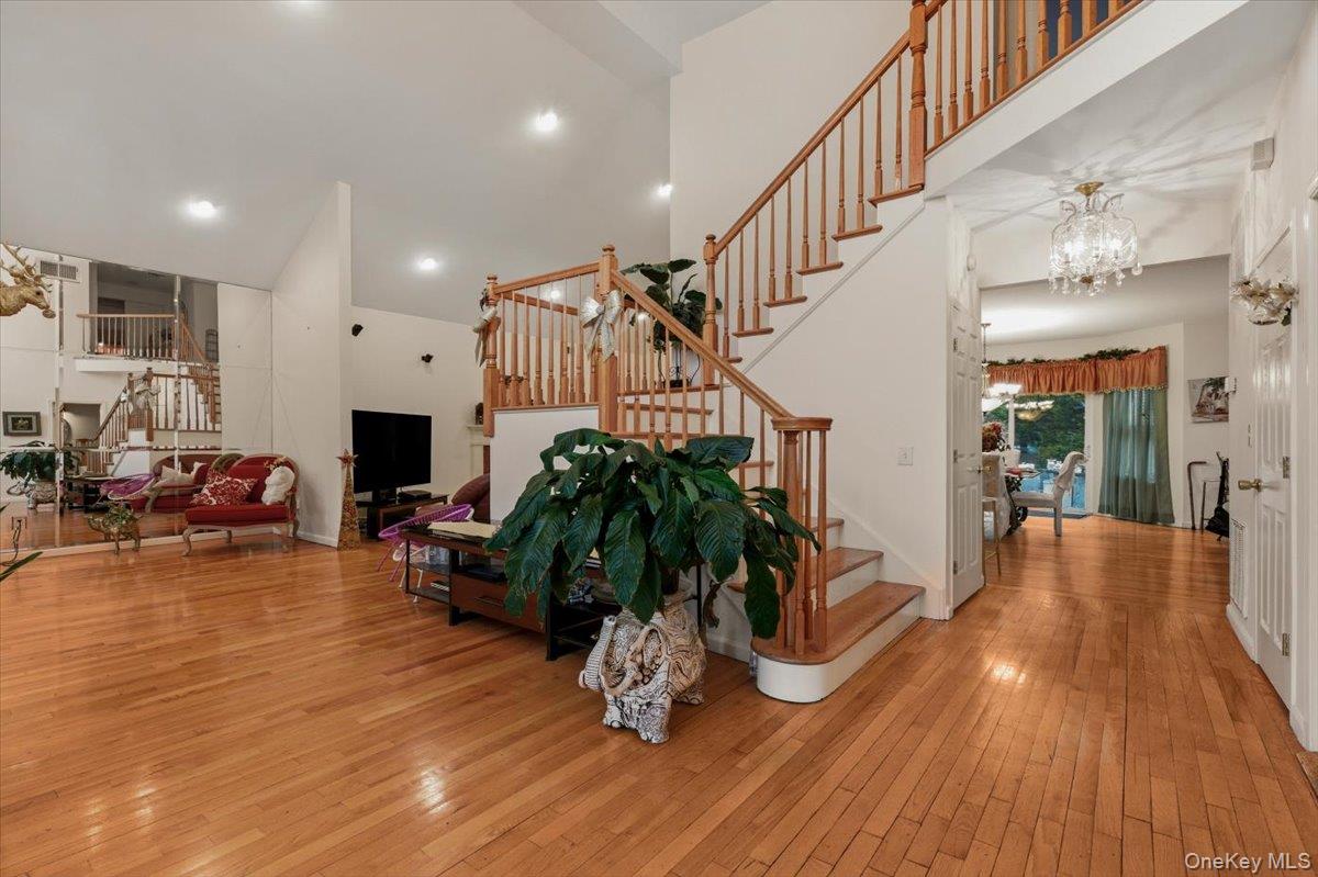 #5 photo, 11 Island Trail, Mount Sinai , NY 11766