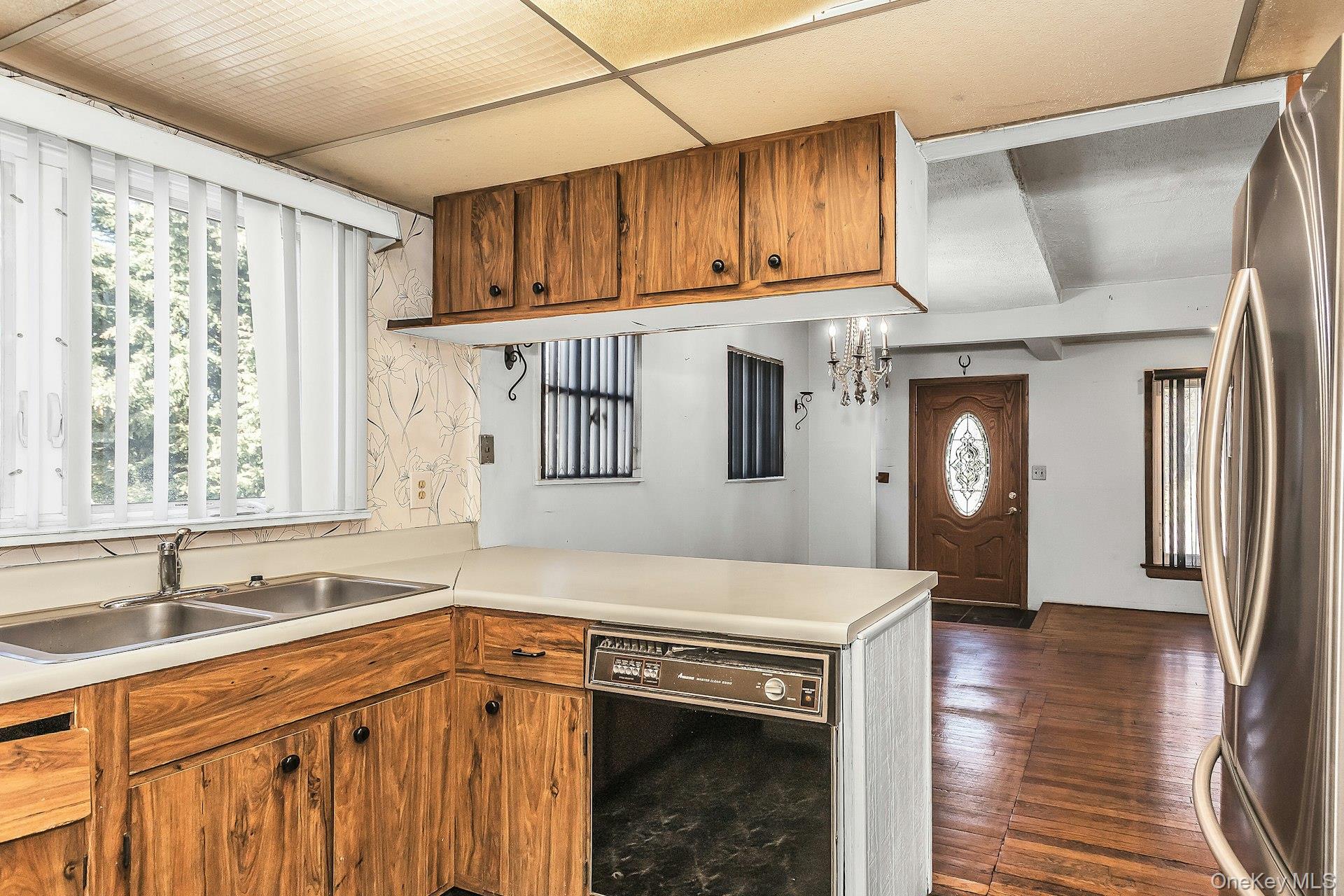 #10 photo, 306 Park Avenue, Freeport , NY 11520