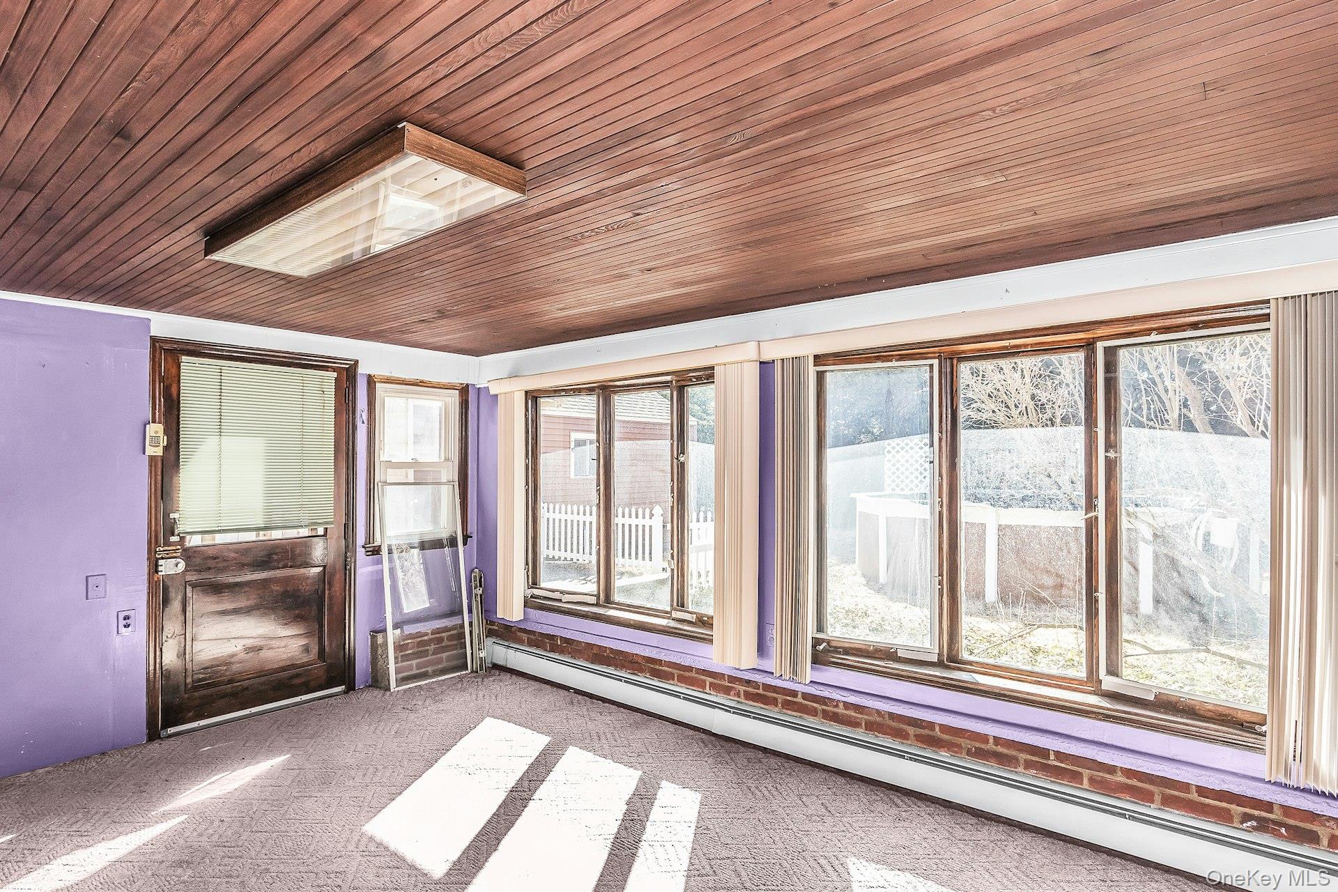 #12 photo, 306 Park Avenue, Freeport , NY 11520