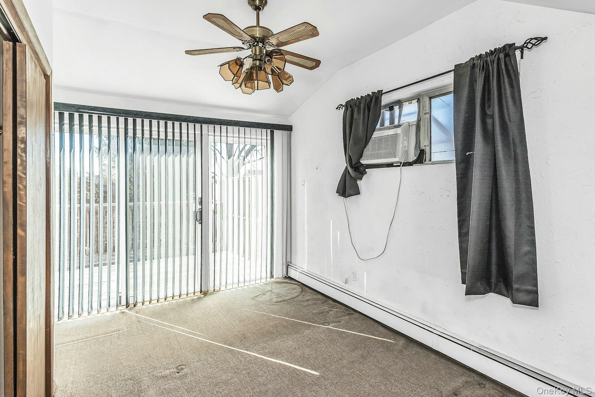 #18 photo, 306 Park Avenue, Freeport , NY 11520