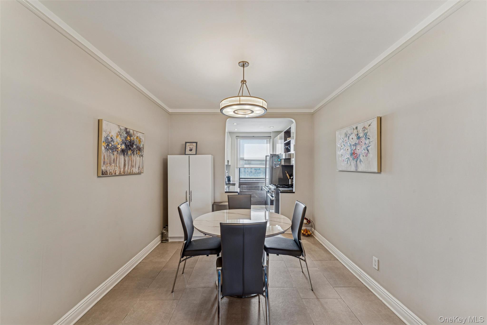 #7 photo, 8451 Beverly Road, कुईंस Kew Gardens , NY 11415