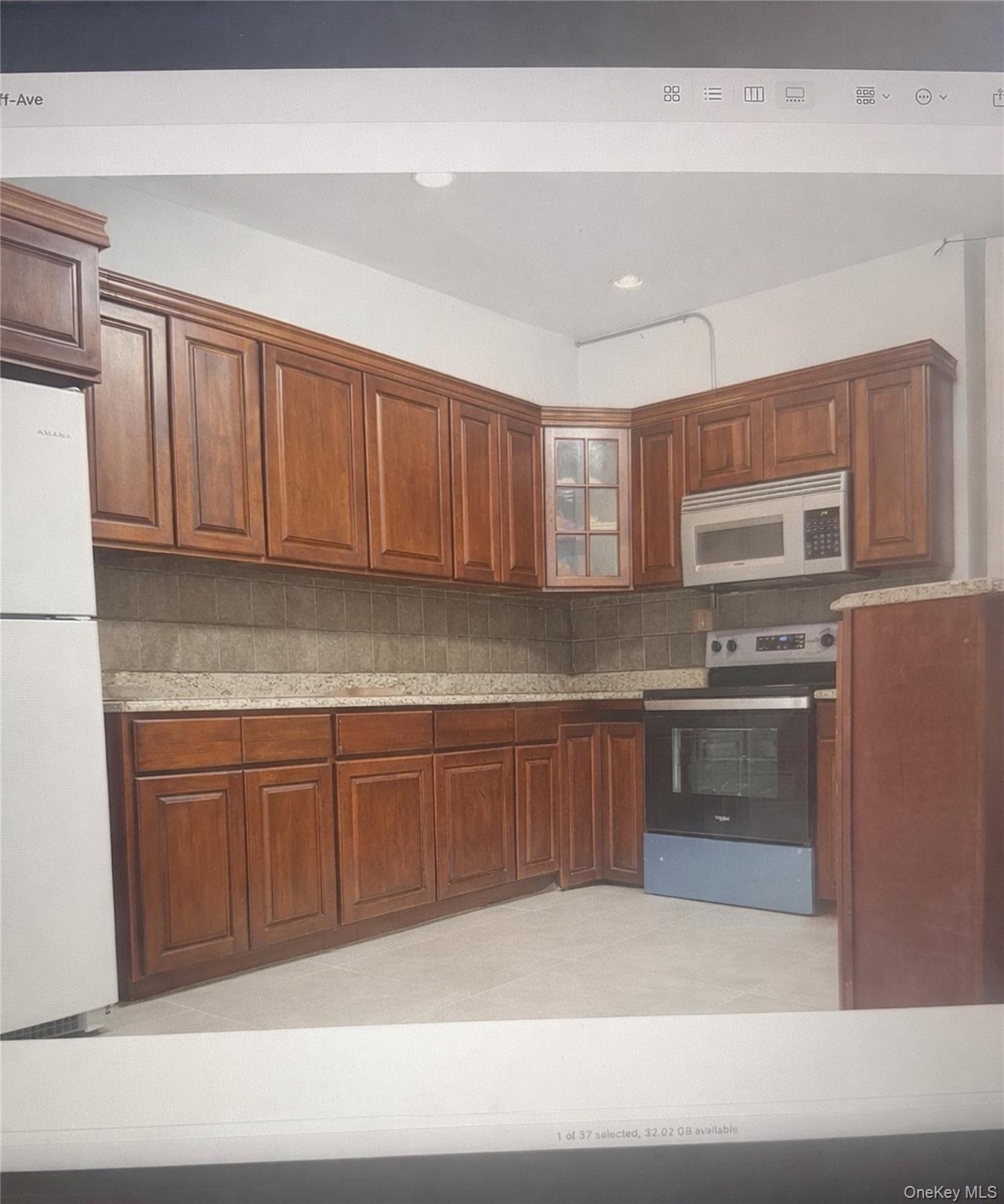 #6 photo, 137 Wyckoff Avenue, Brooklyn , NY 11237