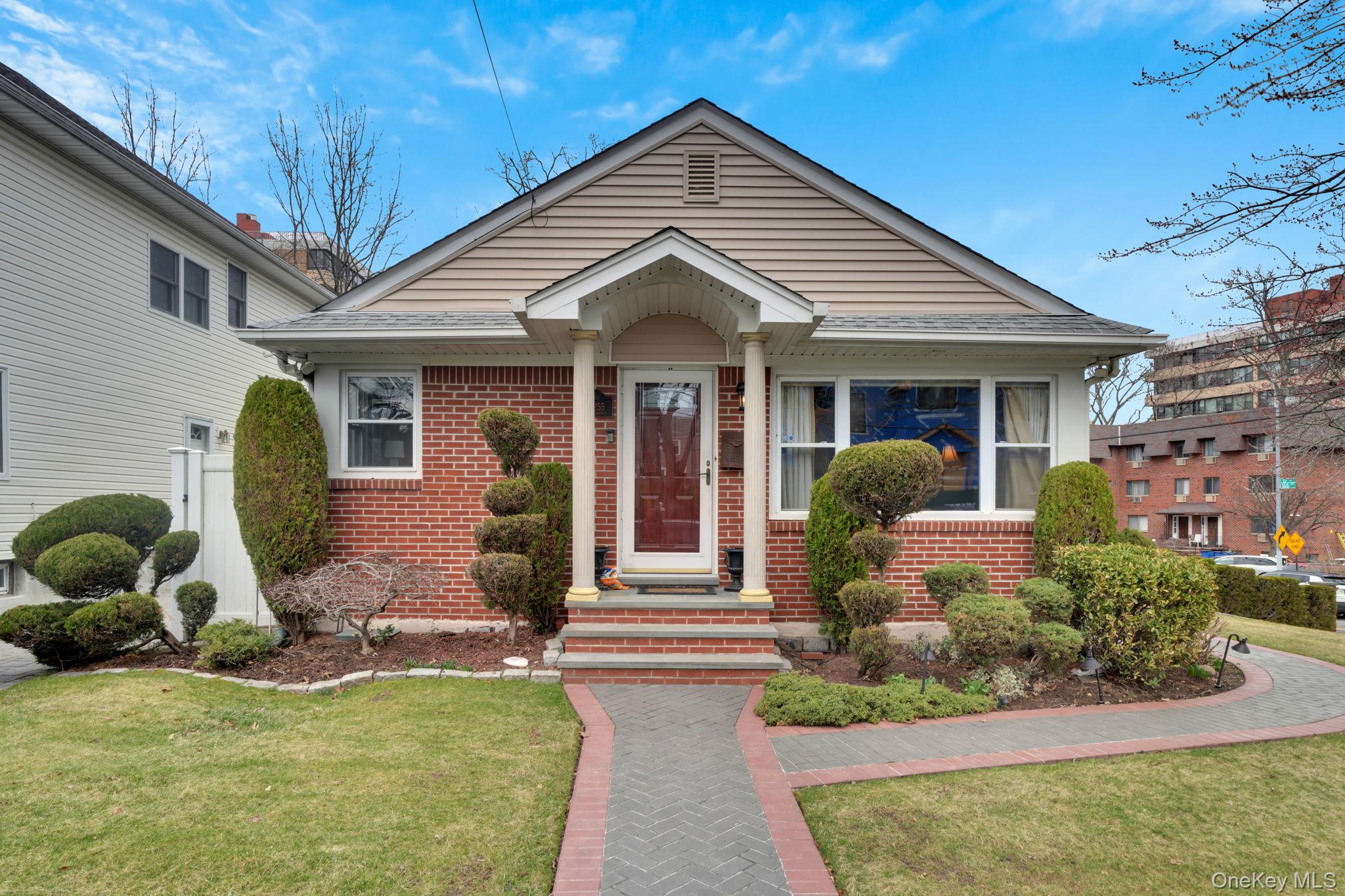 #1 photo, 16255 12th Avenue, Whitestone , NY 11357