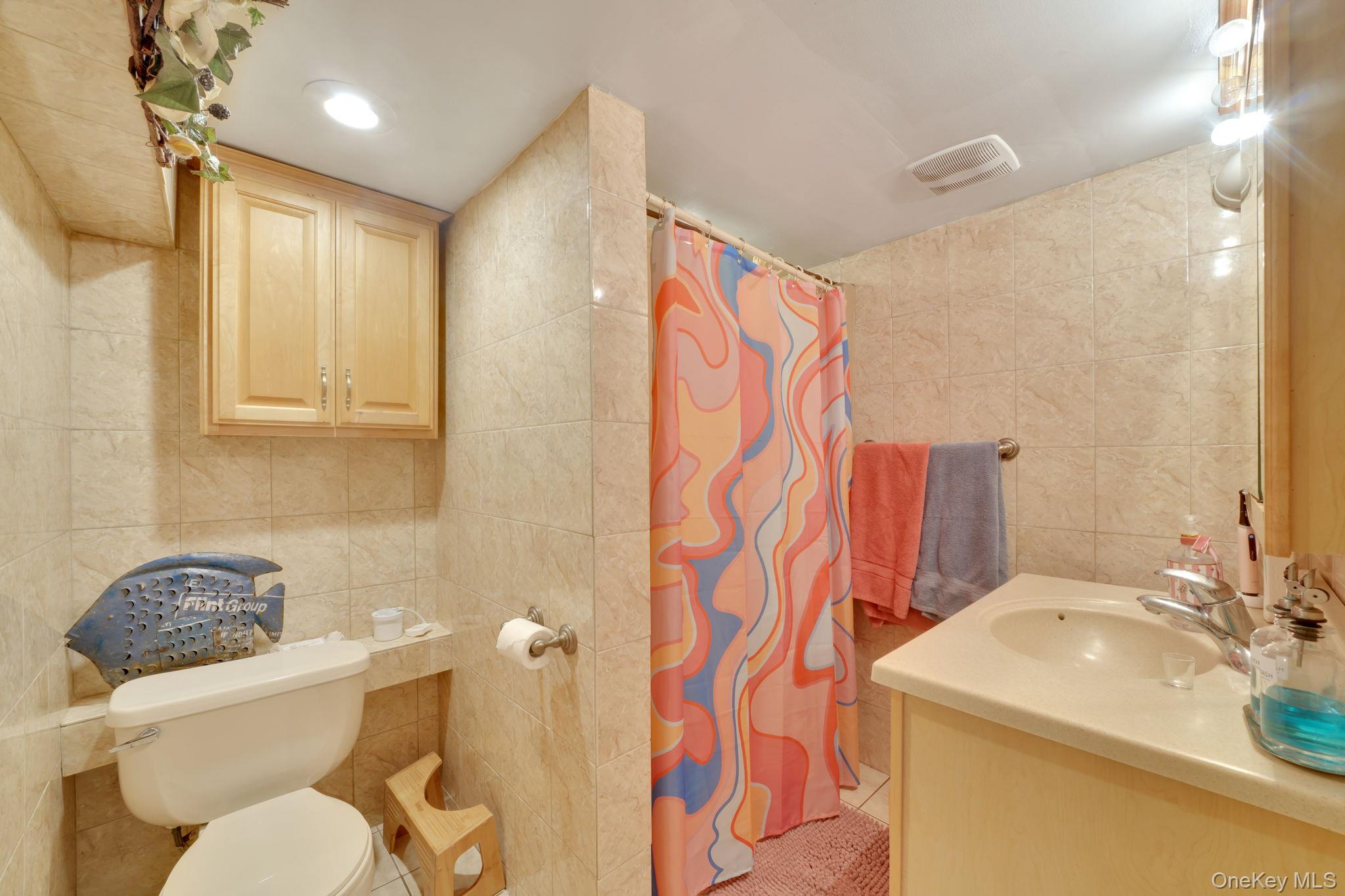 #16 photo, 16255 12th Avenue, Whitestone , NY 11357