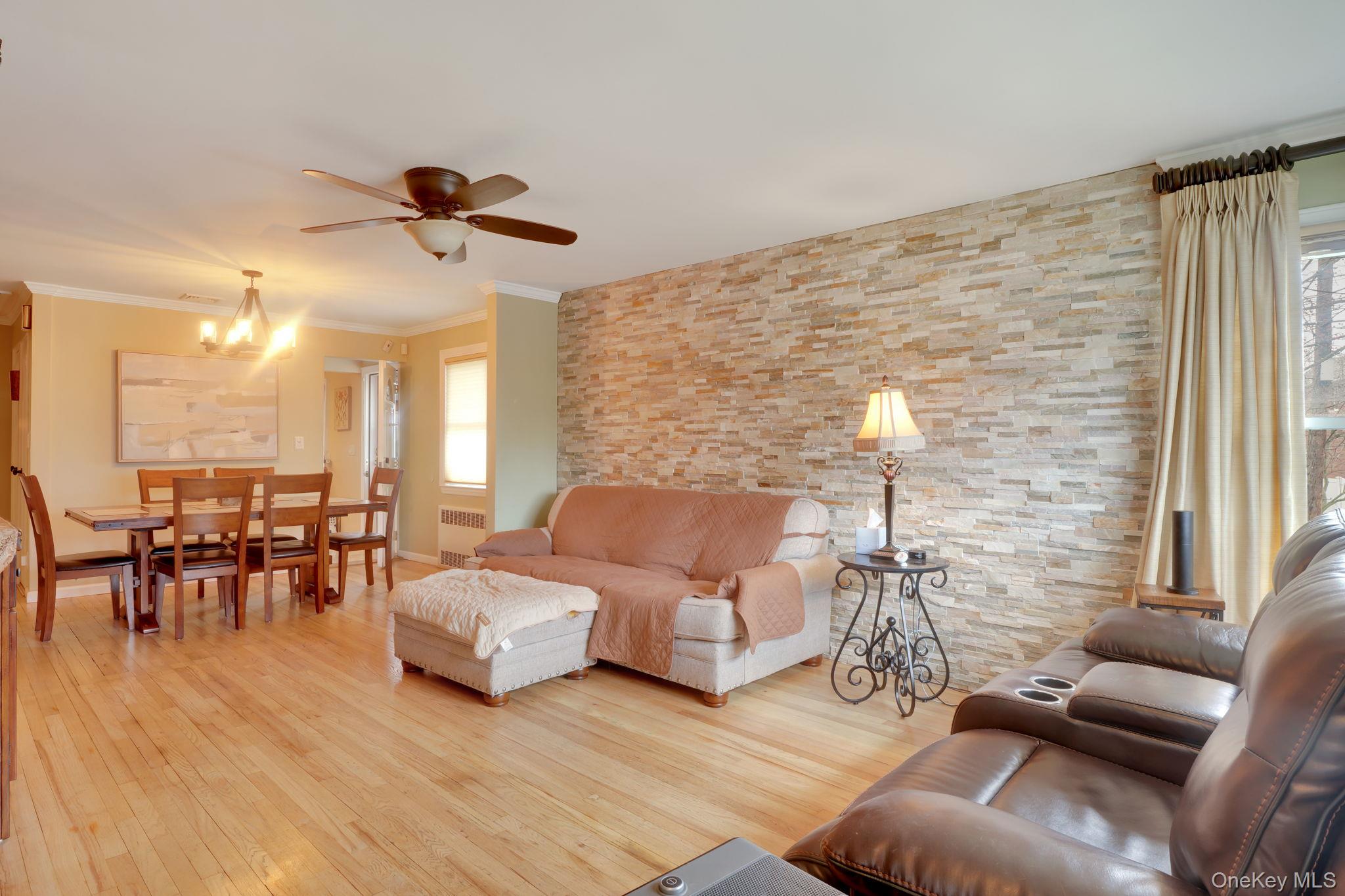 #3 photo, 16255 12th Avenue, Whitestone , NY 11357