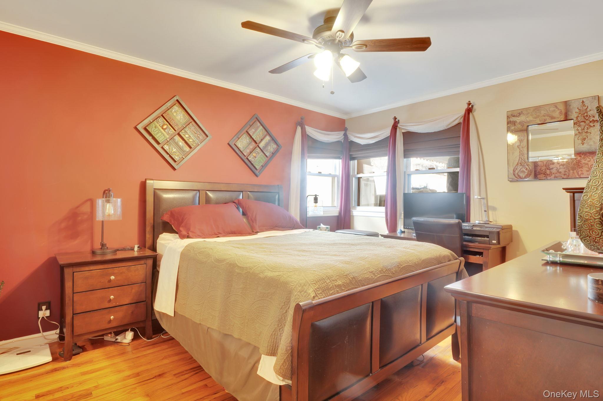 #8 photo, 16255 12th Avenue, Whitestone , NY 11357