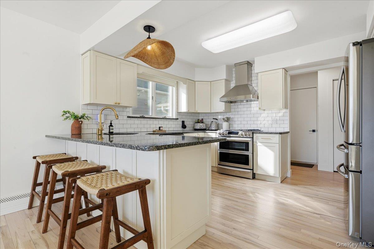 #6 photo, 141 Annuskemunnica Road, 東長島 Babylon , NY 11702