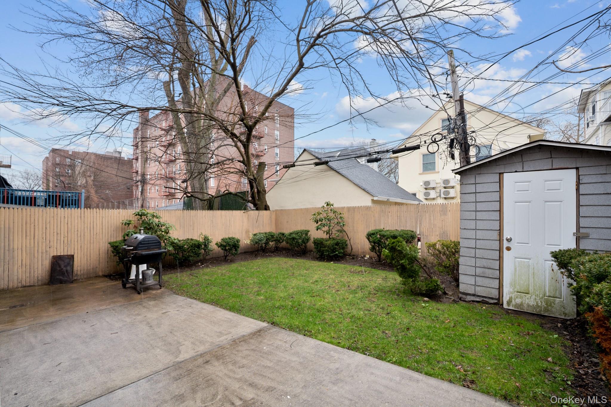 #15 photo, 8414 Lefferts Boulevard, Kew Gardens , NY 11415