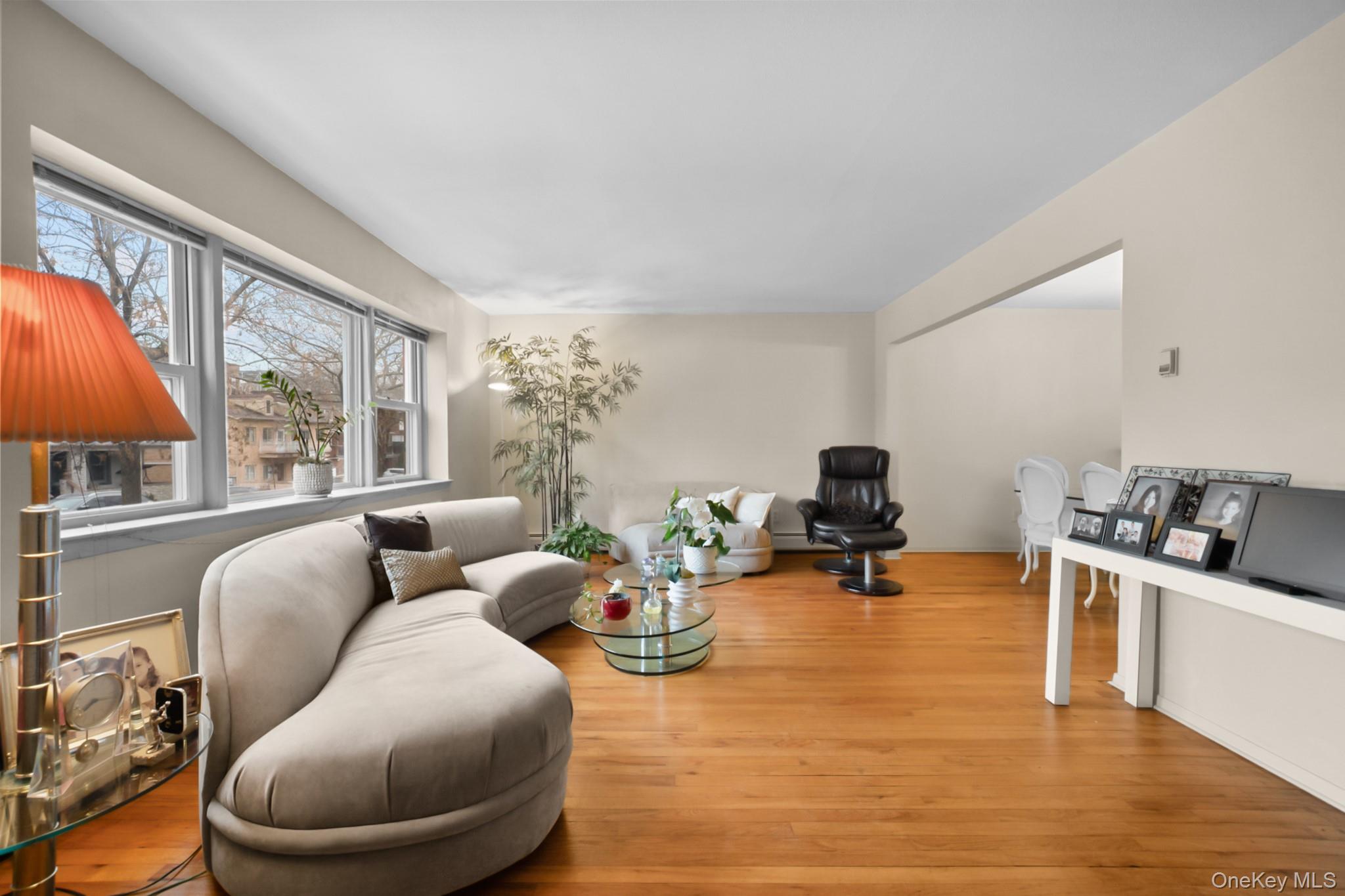 #2 photo, 8414 Lefferts Boulevard, Kew Gardens , NY 11415