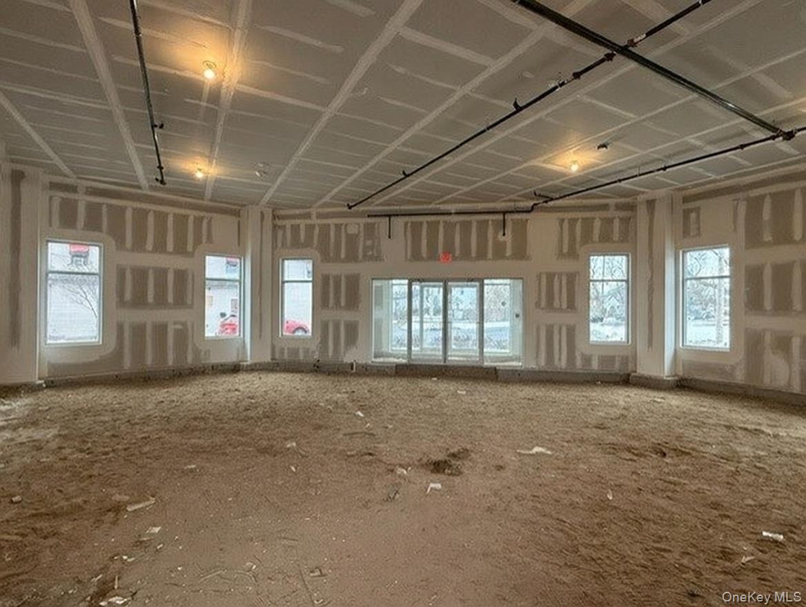 #13 photo, 227 4th Avenue, Bay Shore , NY 11706