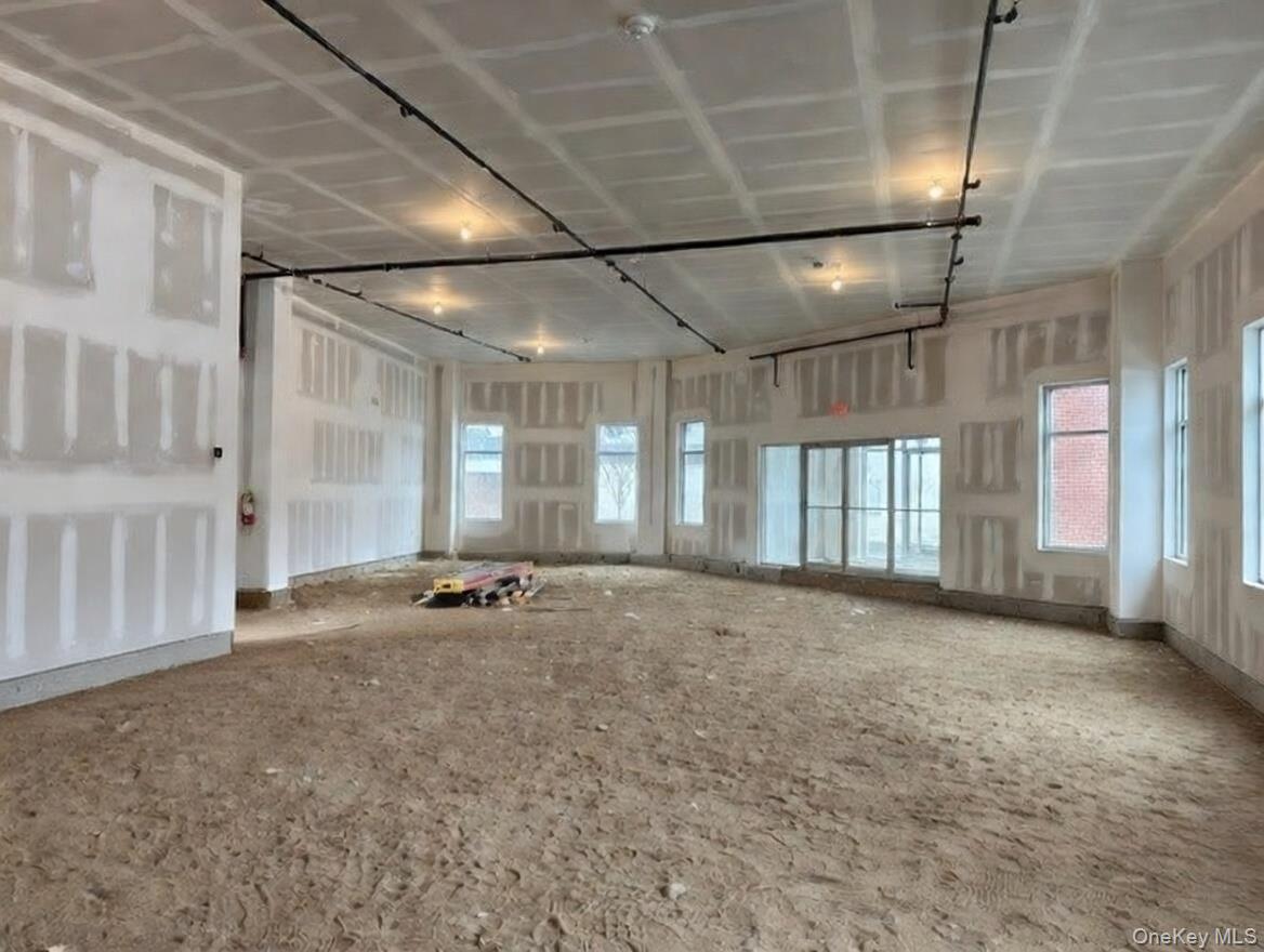 #16 photo, 227 4th Avenue, Bay Shore , NY 11706