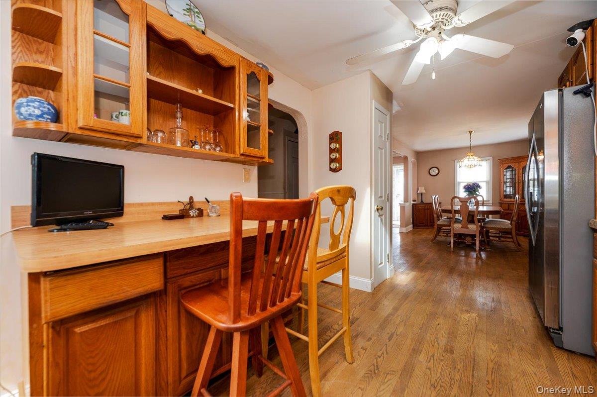 #5 photo, 3978 William Street, Seaford , NY 11783