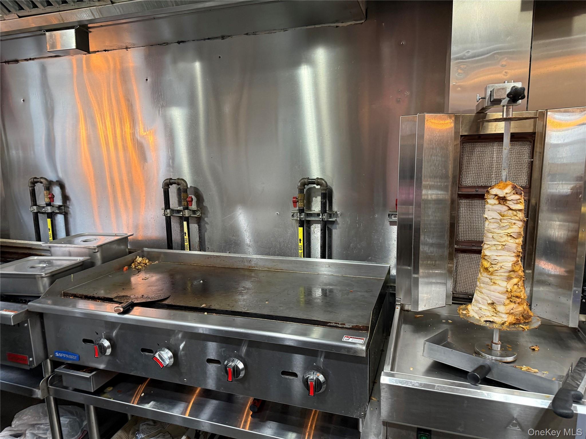 #5 photo, 87-52 A Parsons Blvd, קווינס Jamaica , NY 11432