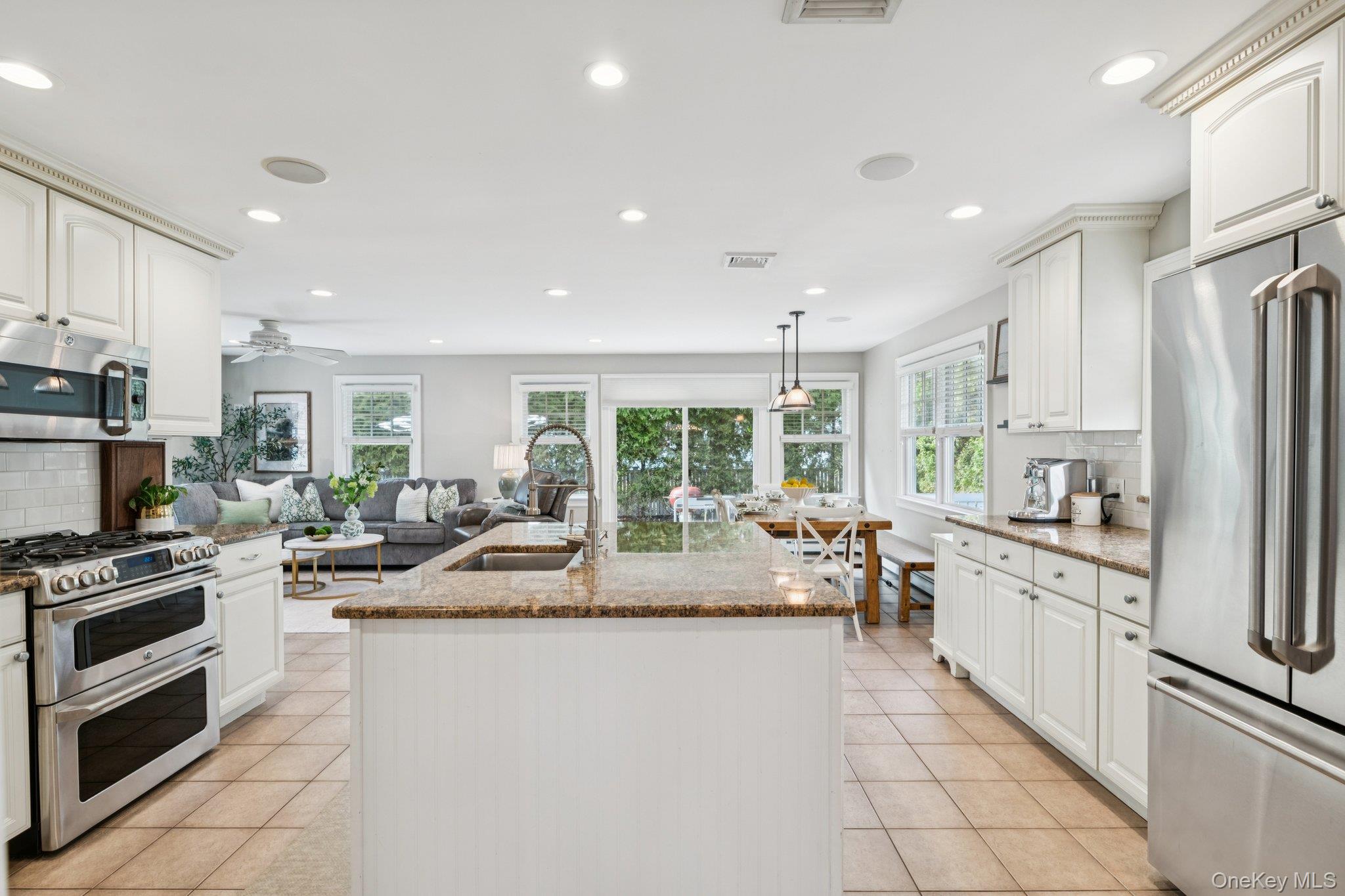 #18 photo, 82 Adams Street, Garden City , NY 11530