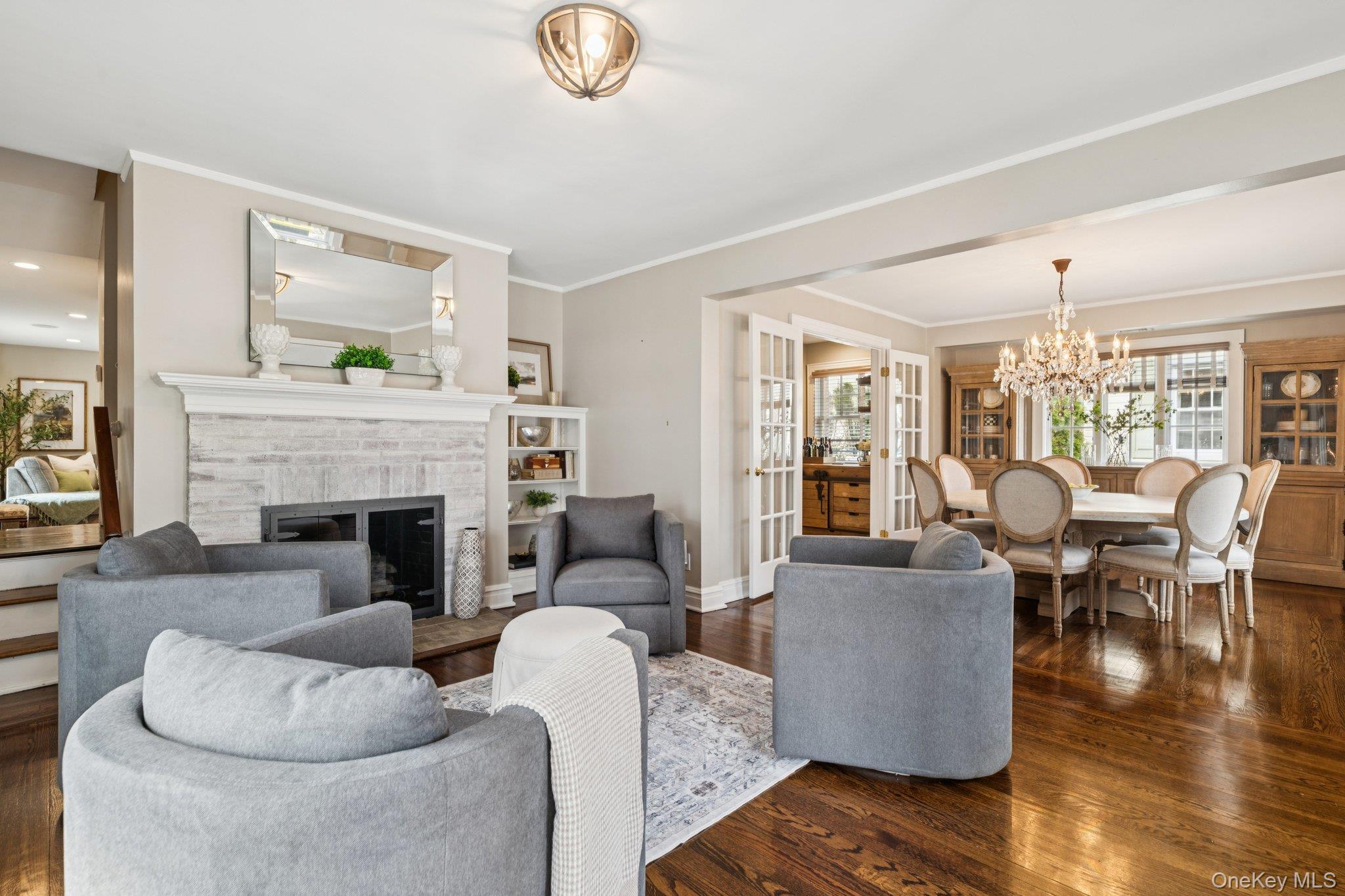 #8 photo, 82 Adams Street, Garden City , NY 11530