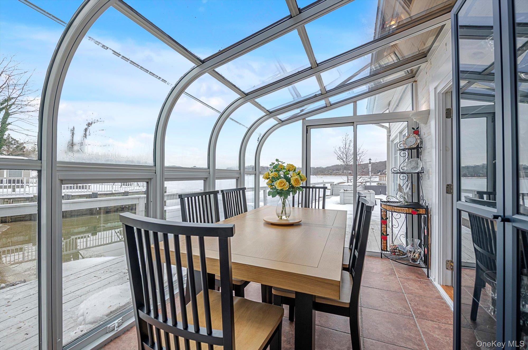 #13 photo, 201 Woodbine Avenue, מחוז סאפוק Northport , NY 11768