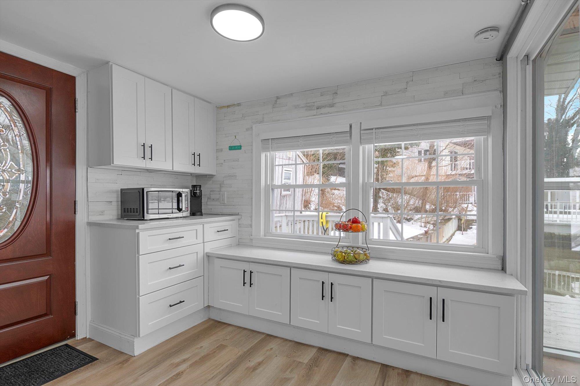 #9 photo, 201 Woodbine Avenue, מחוז סאפוק Northport , NY 11768