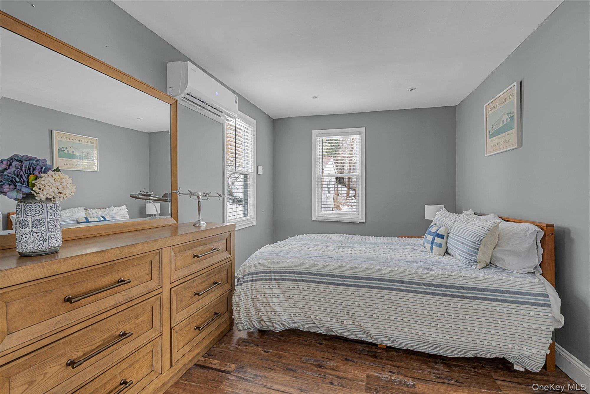 #18 photo, 201 Woodbine Avenue, מחוז סאפוק Northport , NY 11768