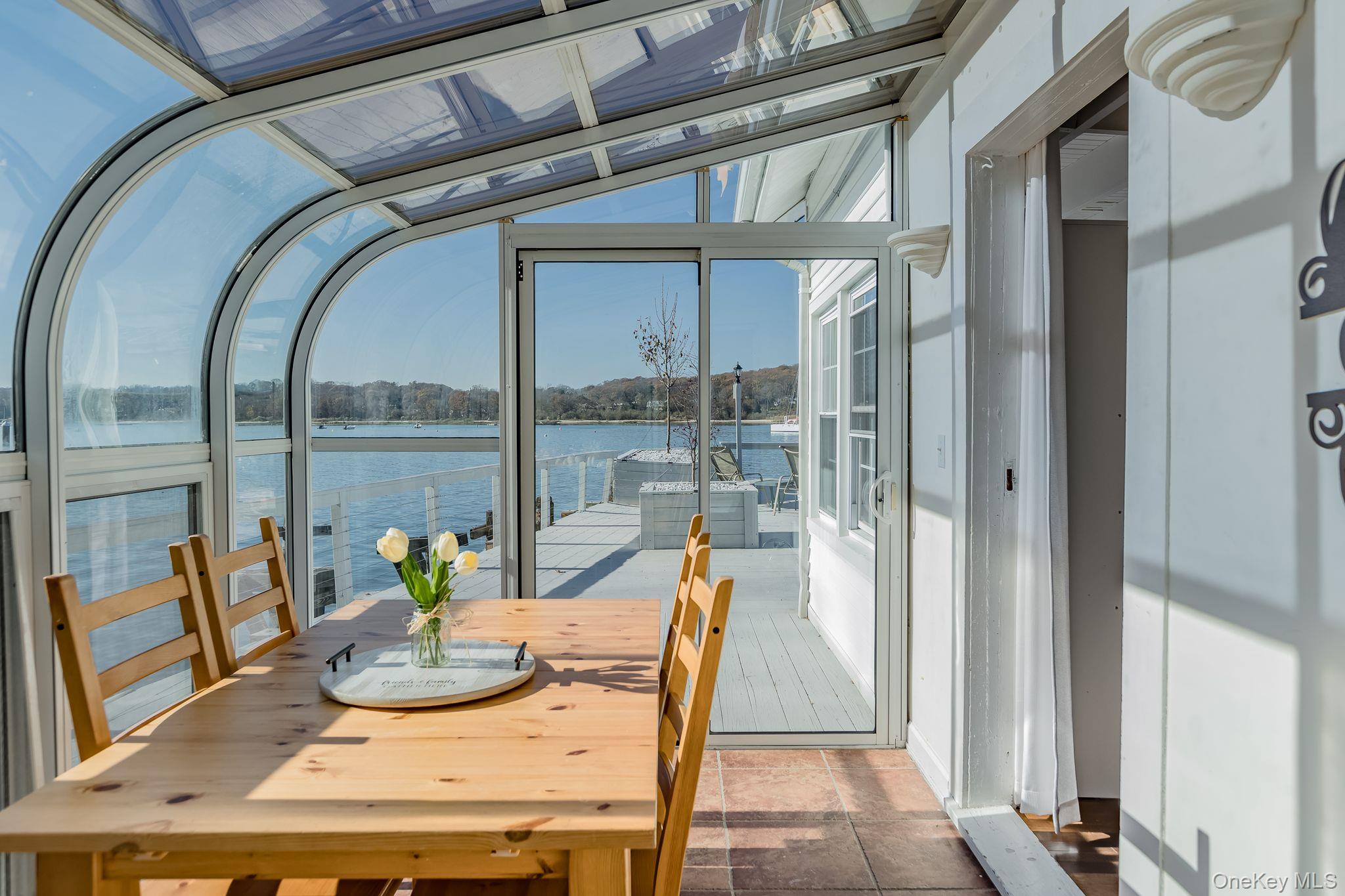 #8 photo, 201 Woodbine Avenue, מחוז סאפוק Northport , NY 11768