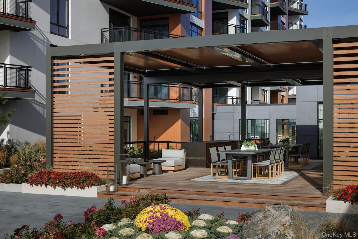 #10 photo, 140 Boardwalk, Long Beach , NY 11561