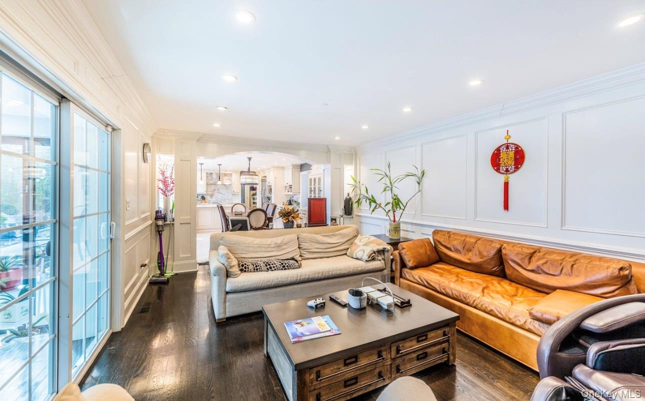 #10 photo, 26 Birchdale Lane, Port Washington , NY 11050