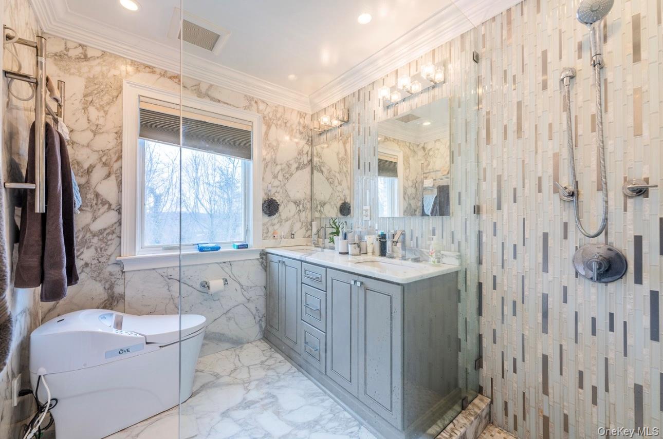 #13 photo, 26 Birchdale Lane, Port Washington , NY 11050