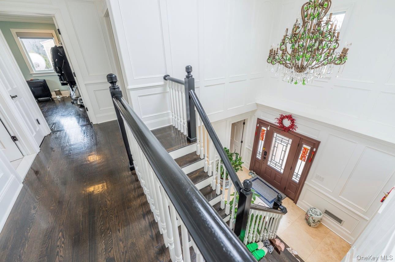 #17 photo, 26 Birchdale Lane, Port Washington , NY 11050