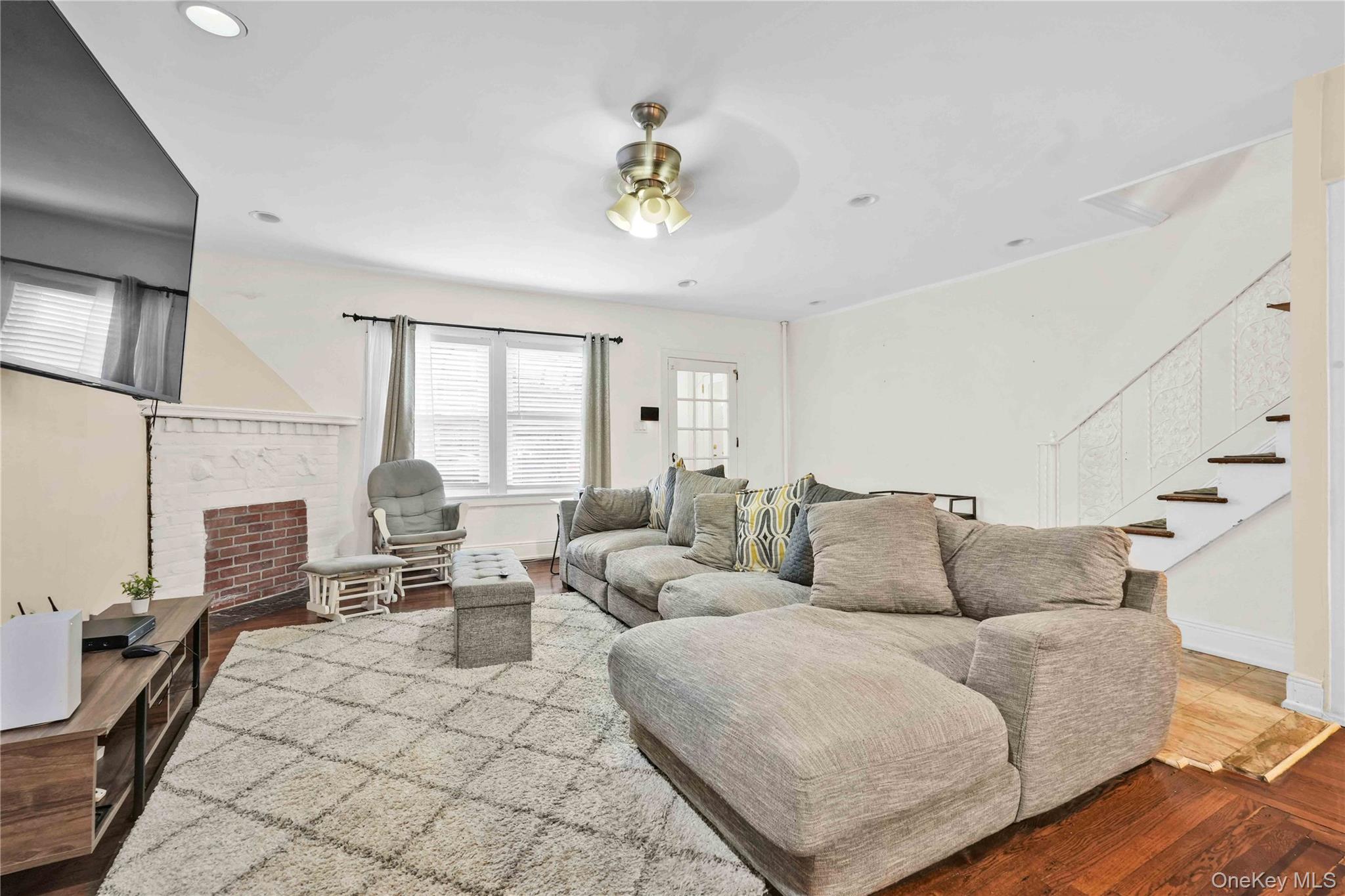 #4 photo, 179-04 Selover Road, कुईंस Jamaica , NY 11434