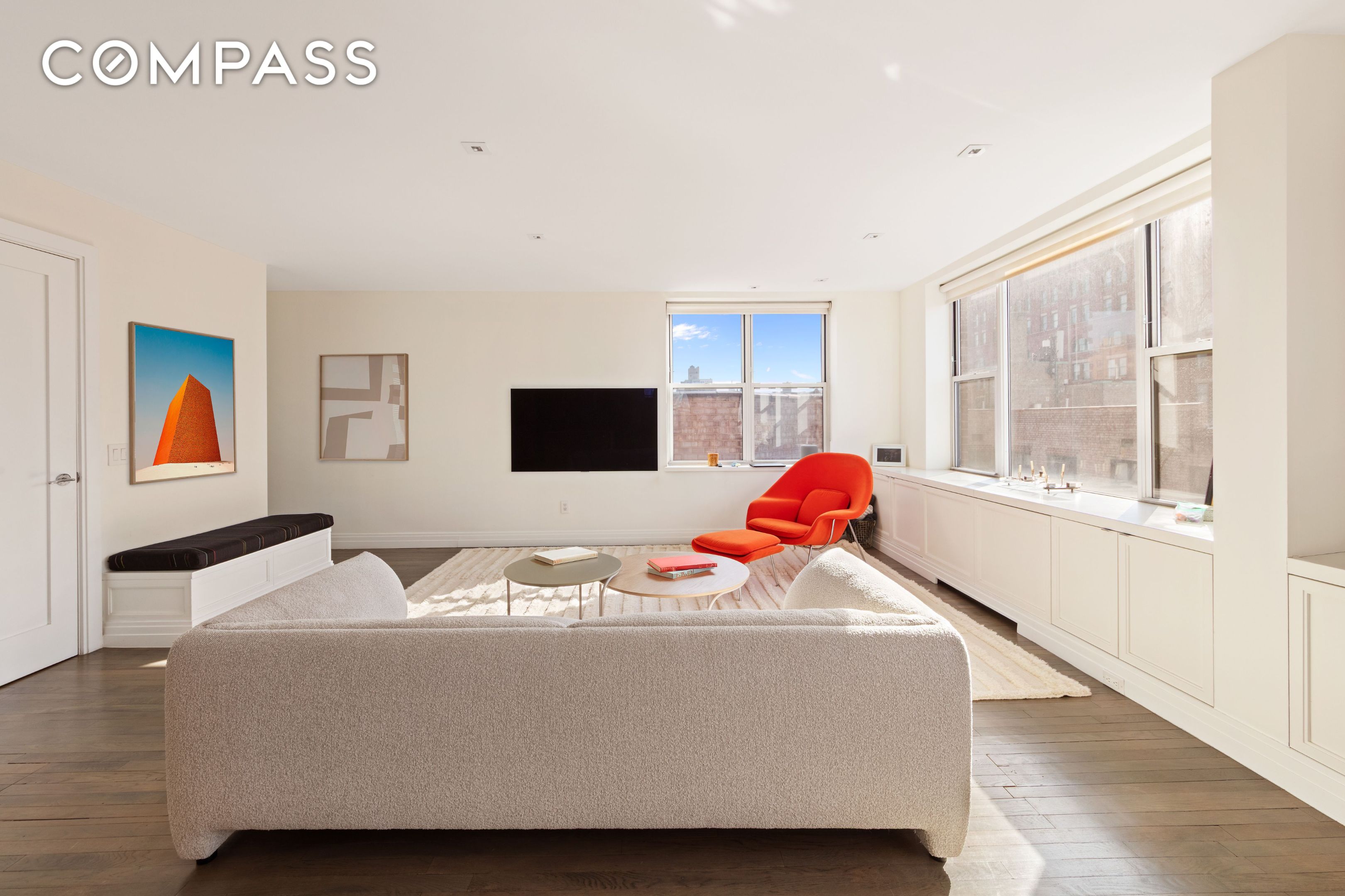 #3 photo, 296 W 10th Street, West Village , NY 10014