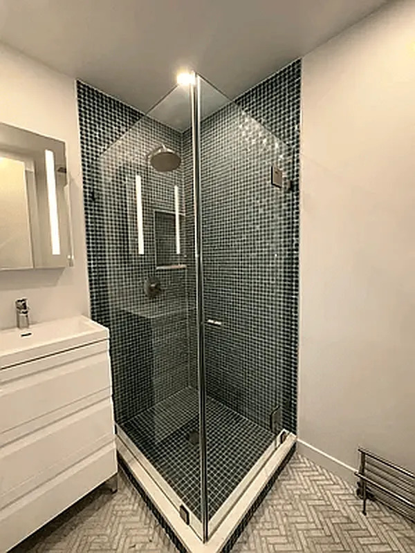 #10 photo, 274 W 12th Street, West Village , NY 10014