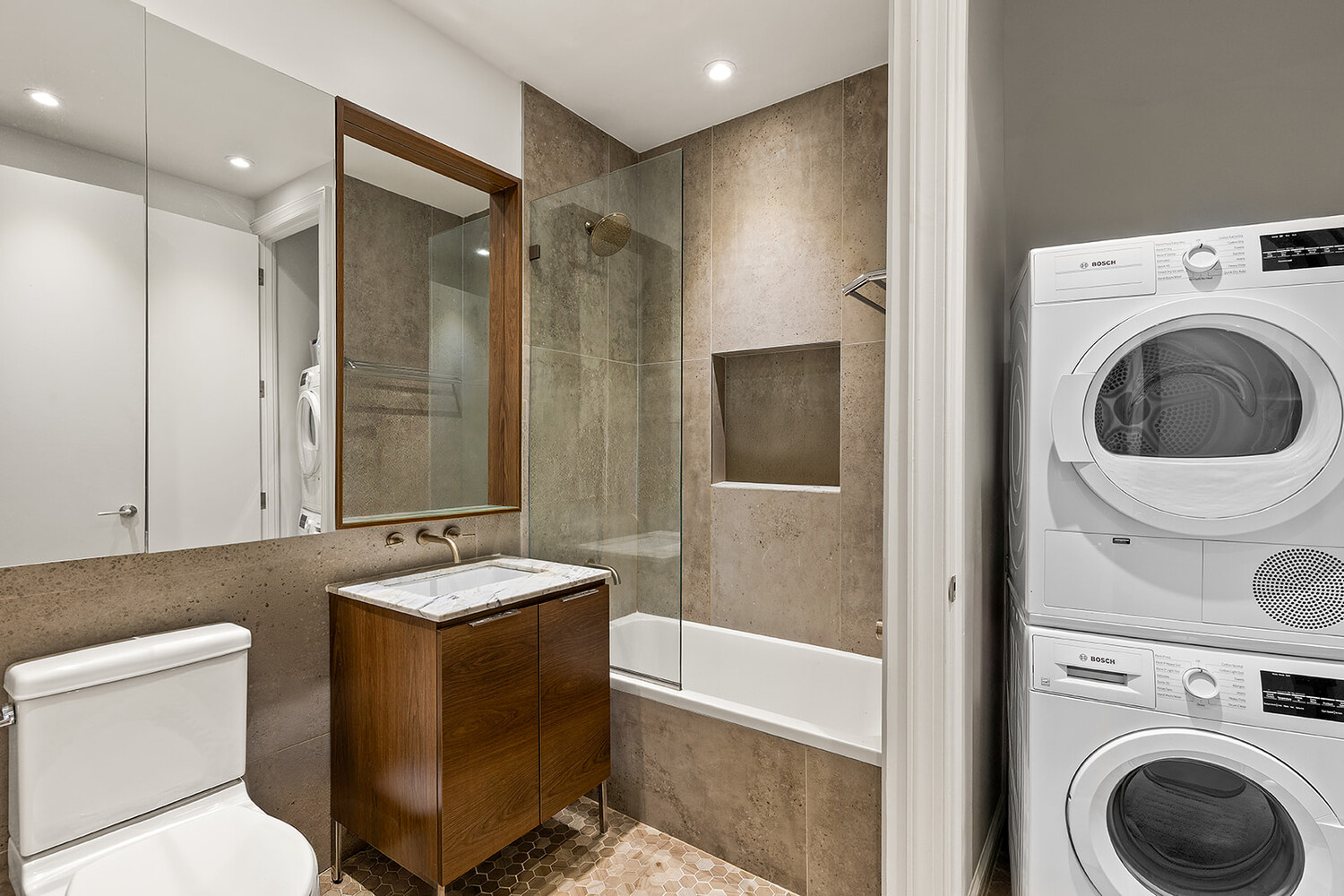 #6 photo, 552 PROSPECT Place, Crown Heights , NY 11238